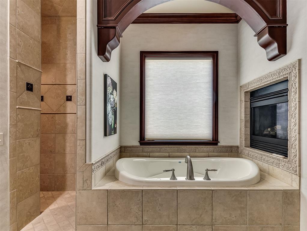 716 Legacy Drive