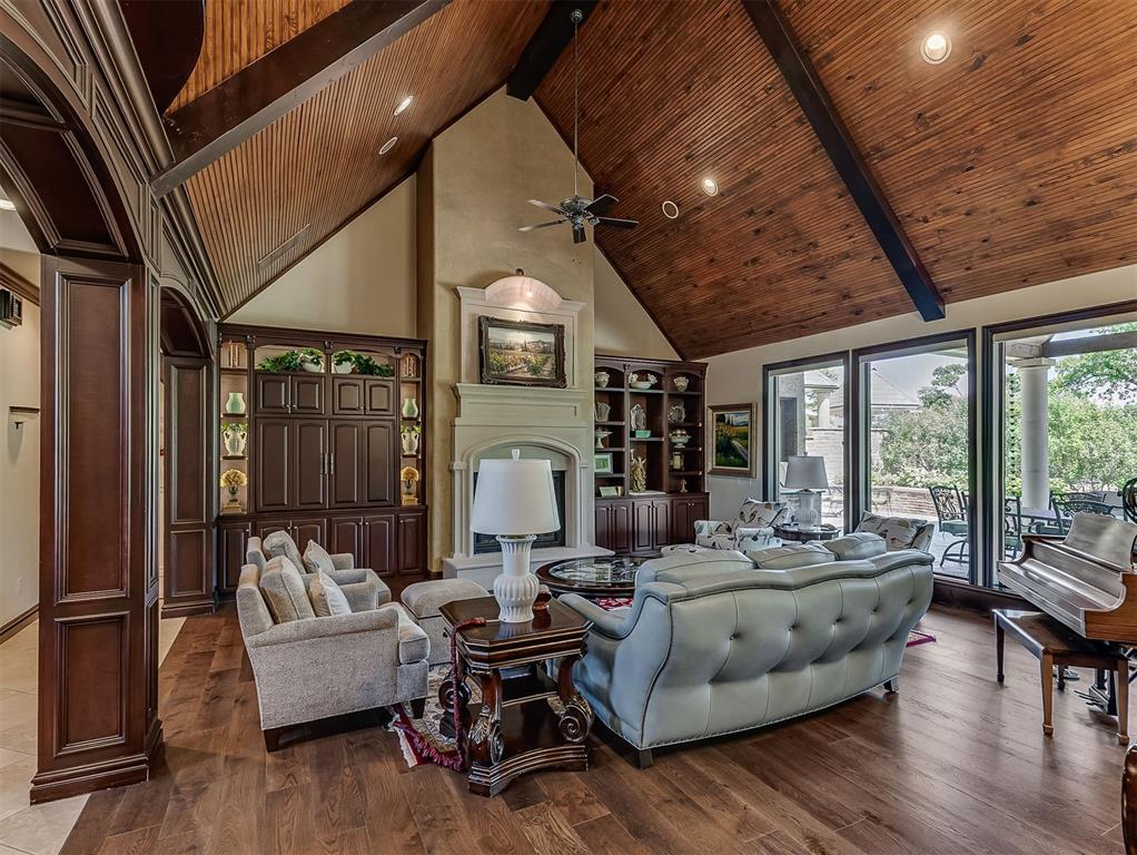 716 Legacy Drive
