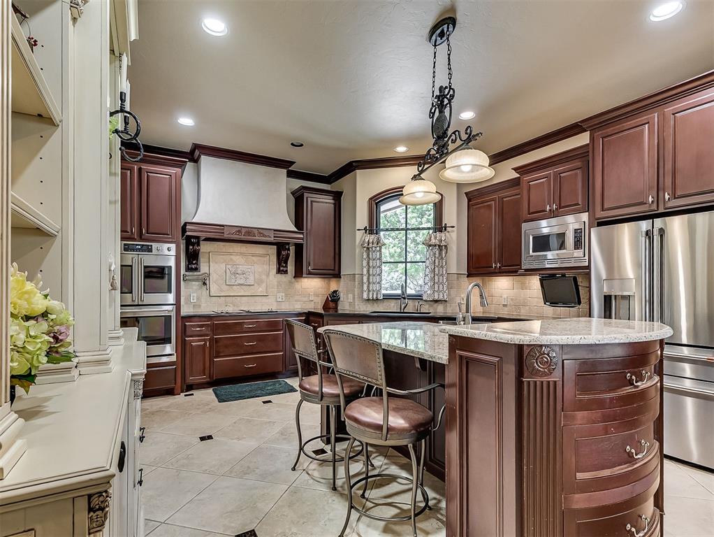 716 Legacy Drive
