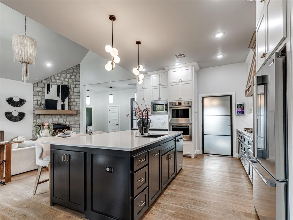 8909 SW 105th Street