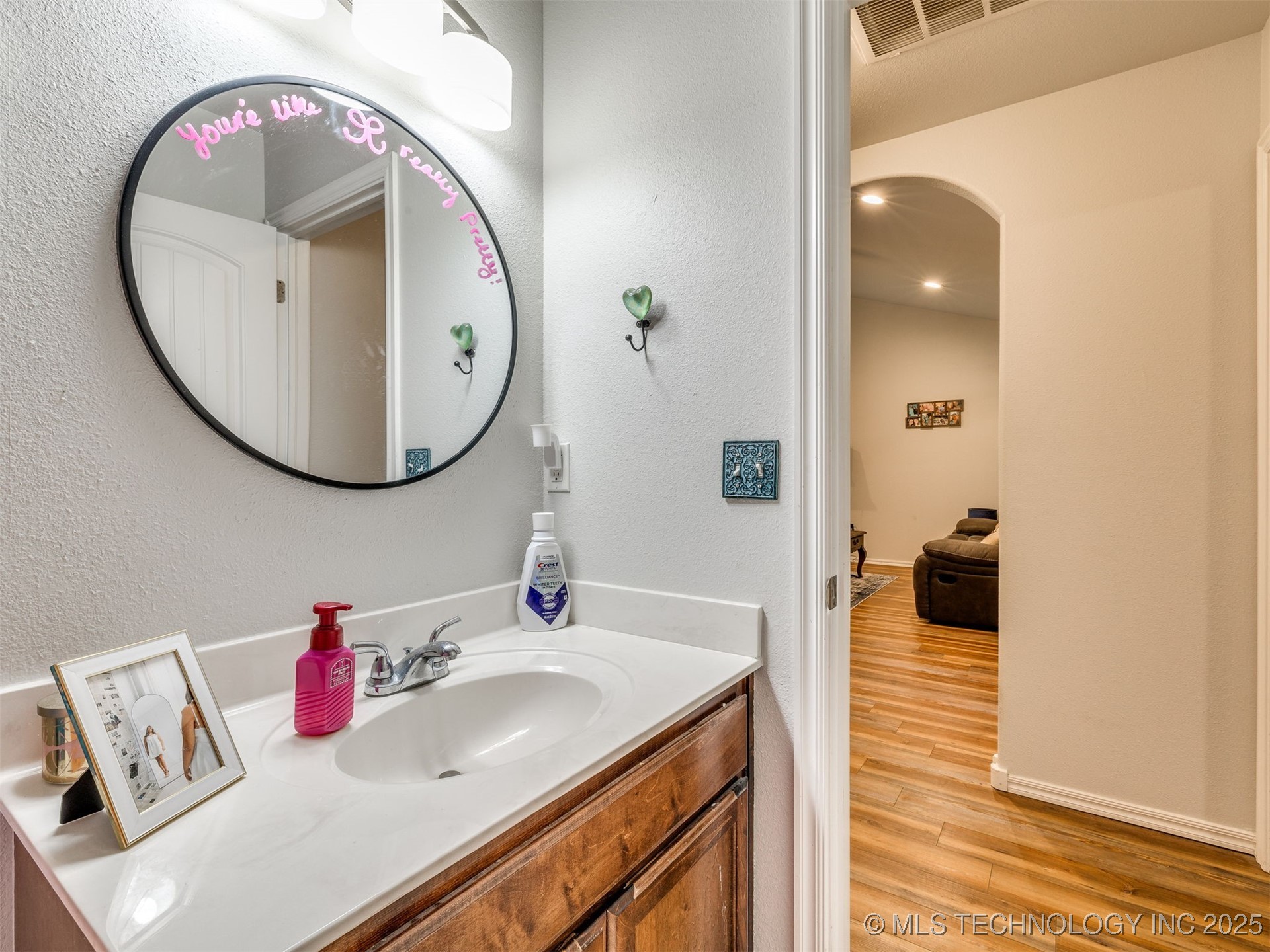 202 W 46th Street