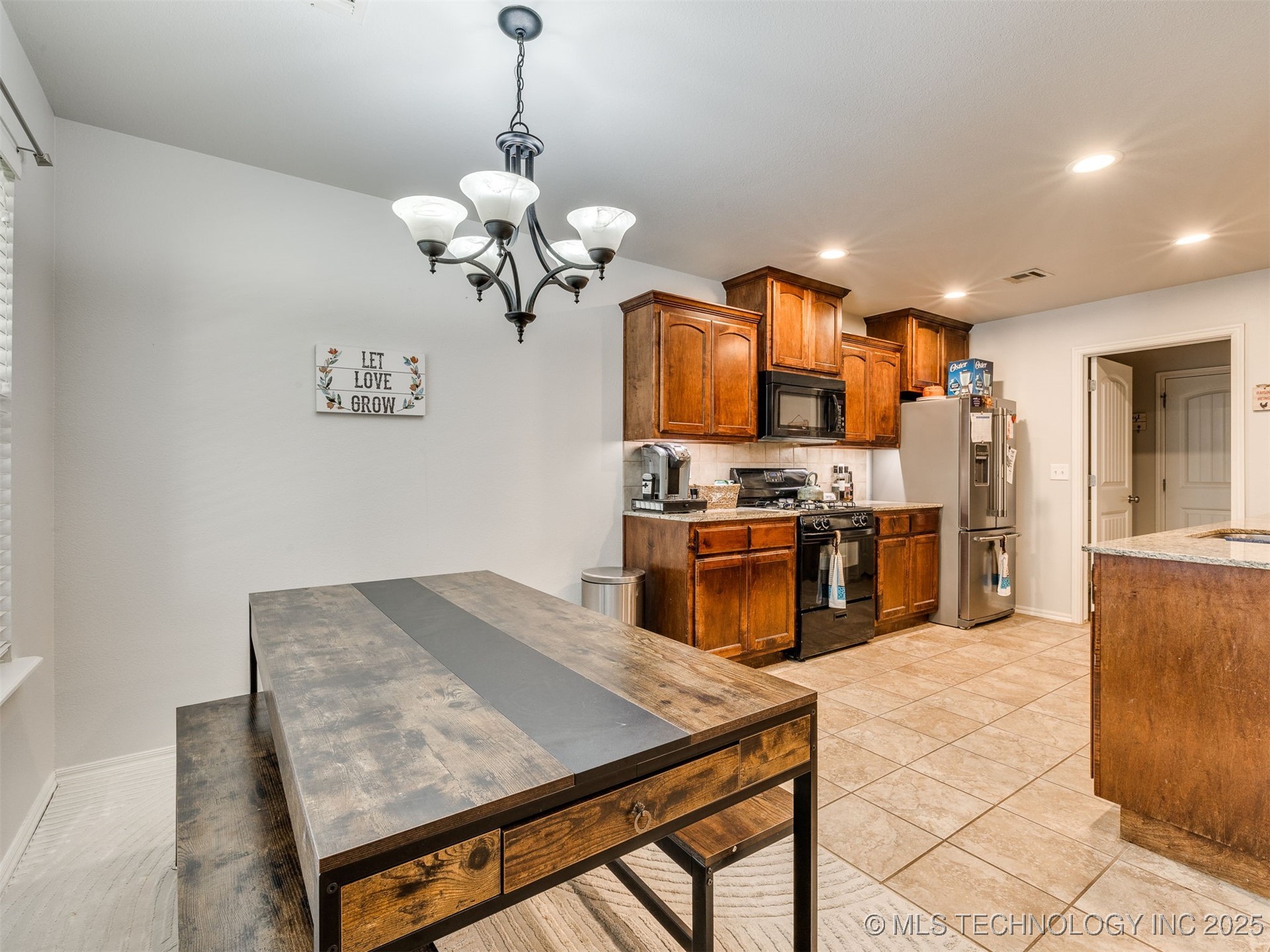 202 W 46th Street