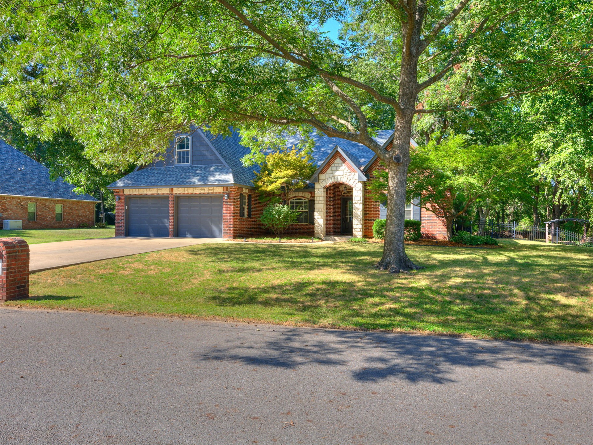 1729 E 136th Place S
