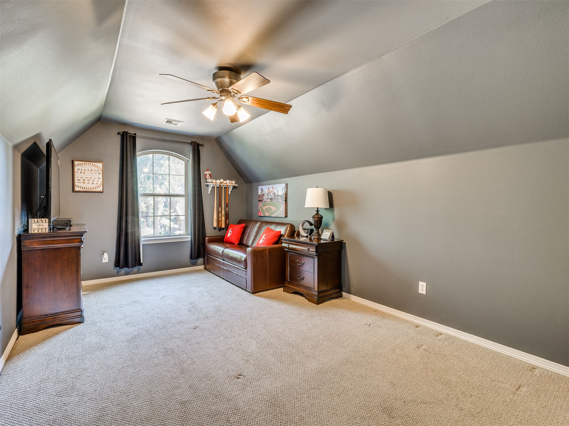 1729 E 136th Place S