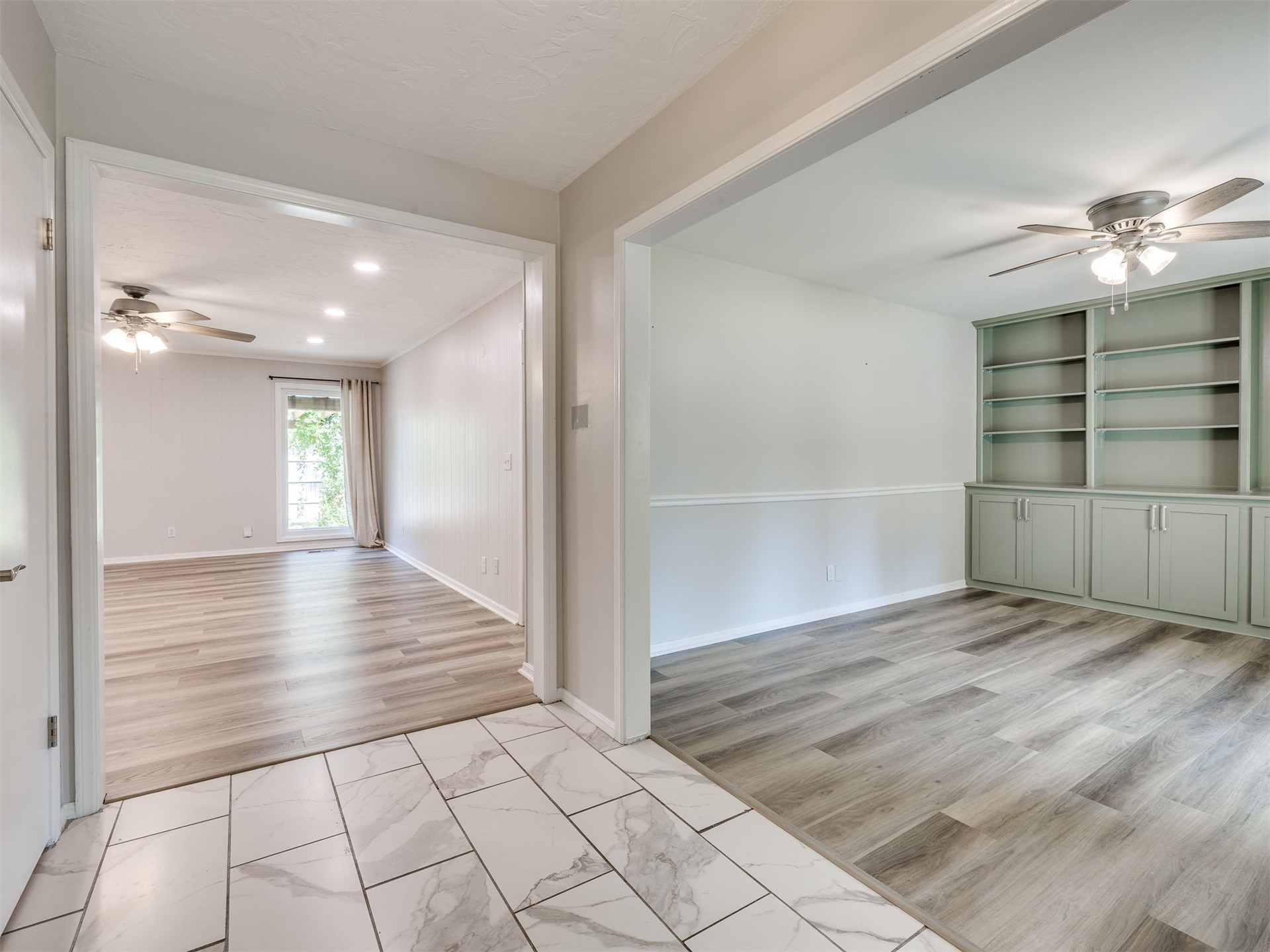 2979 E 77th Place