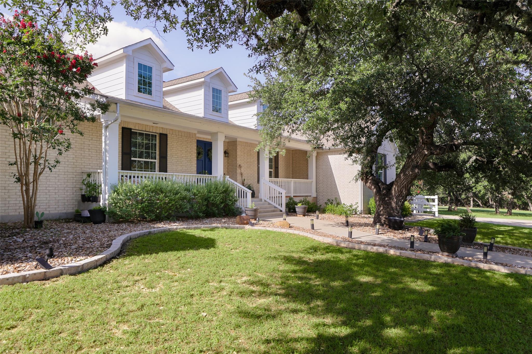 914 Ranchers Club LN