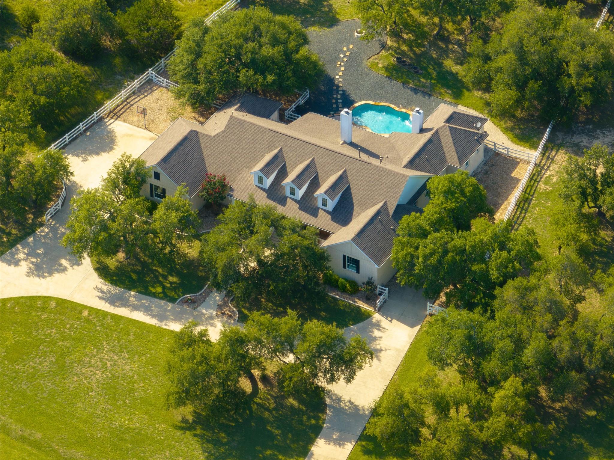 914 Ranchers Club LN
