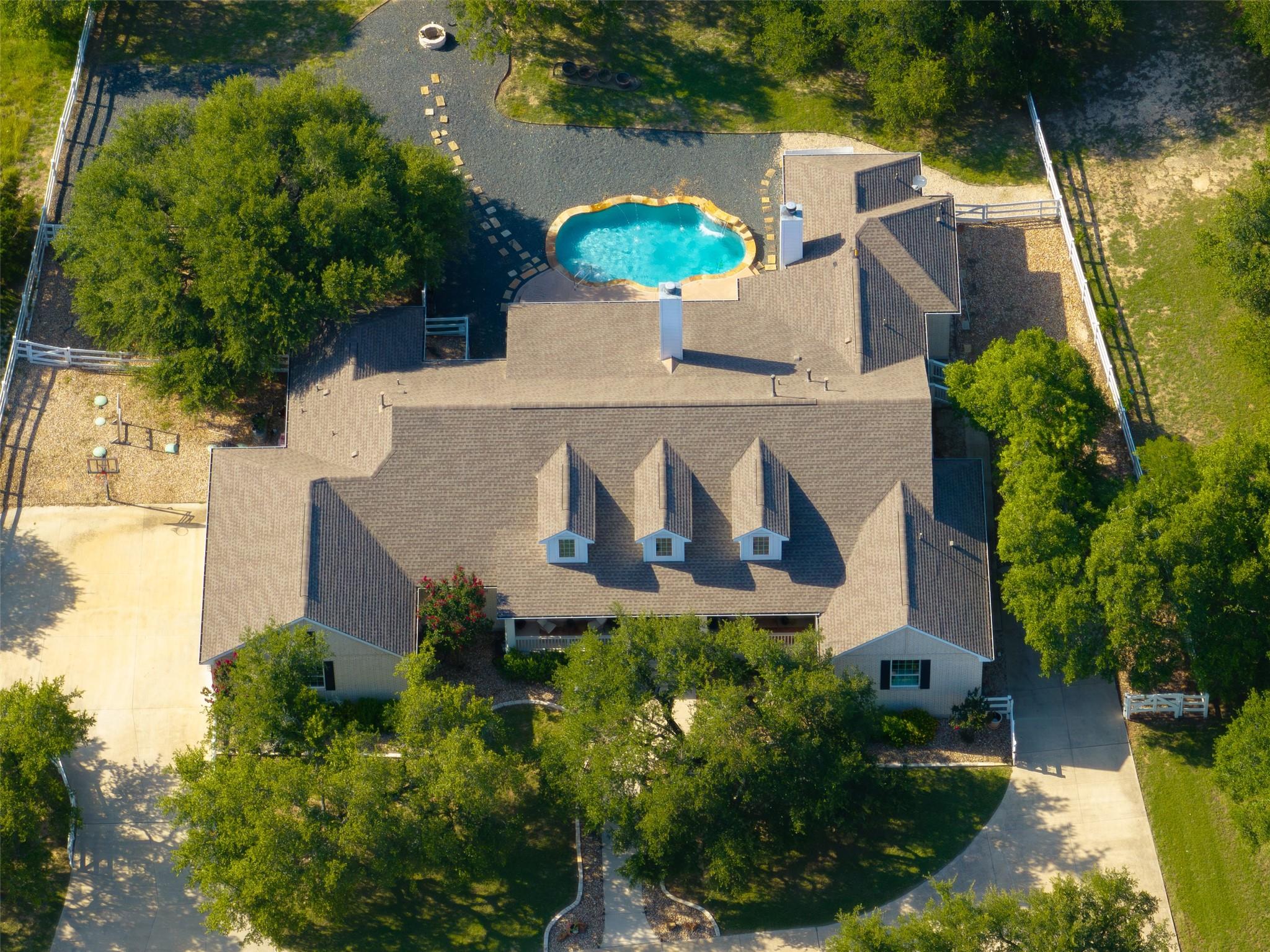 914 Ranchers Club LN