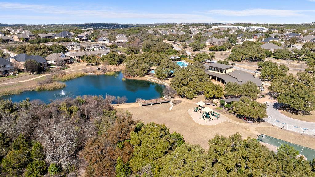 569 Stone River DR