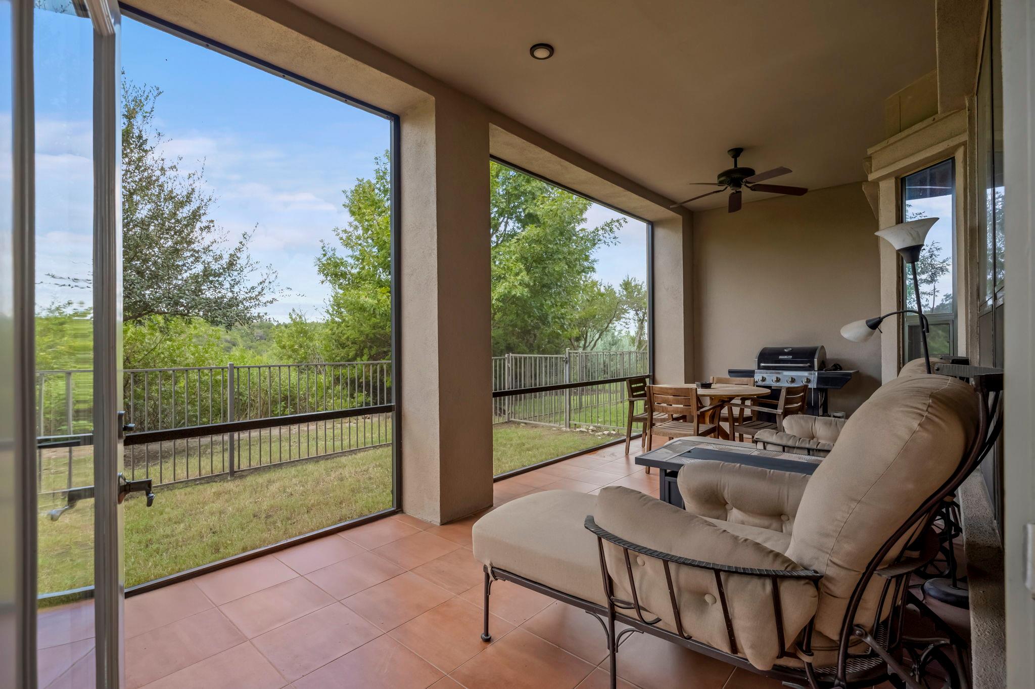 8200 Southwest PKWY # 306