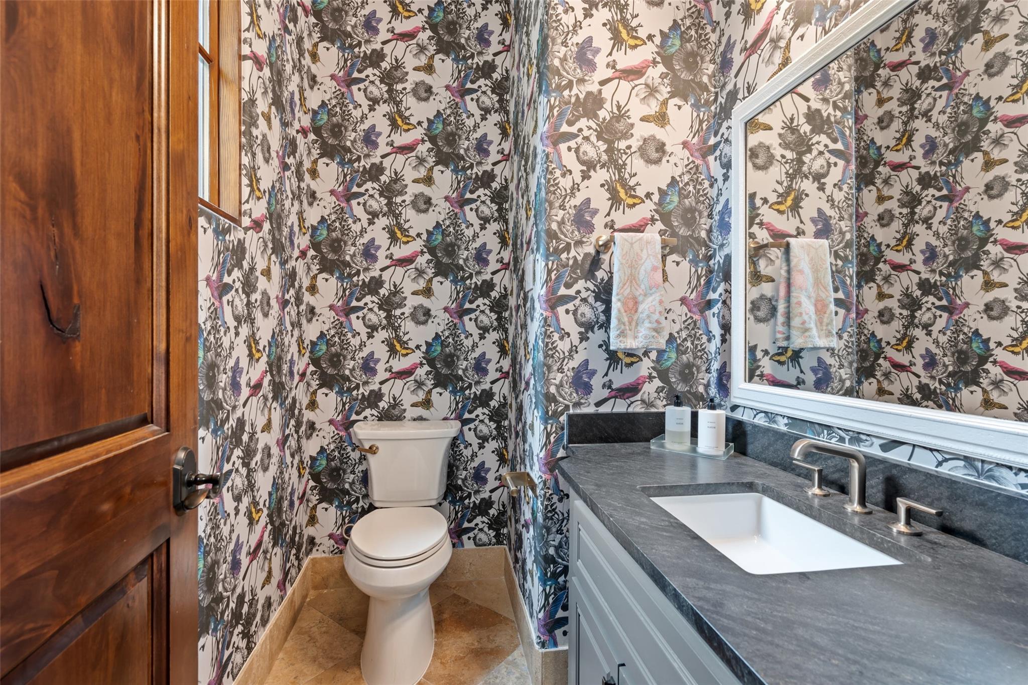 425 Brandon WAY