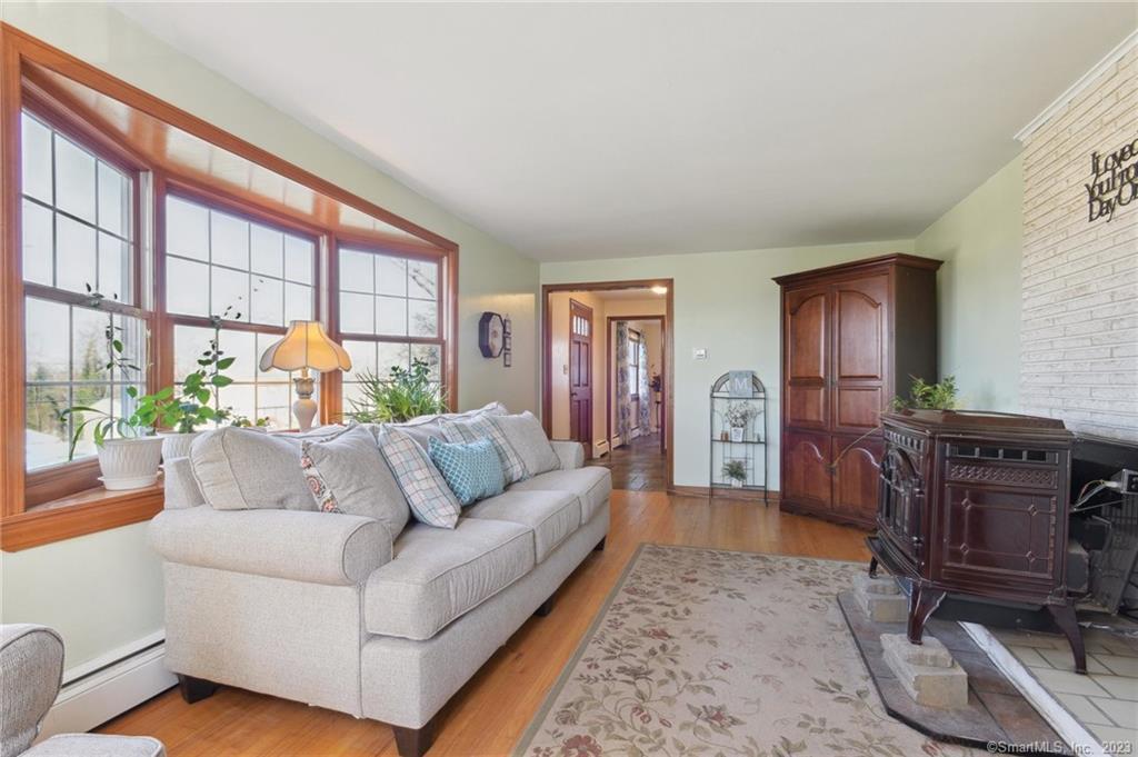 28 Surrey Drive
