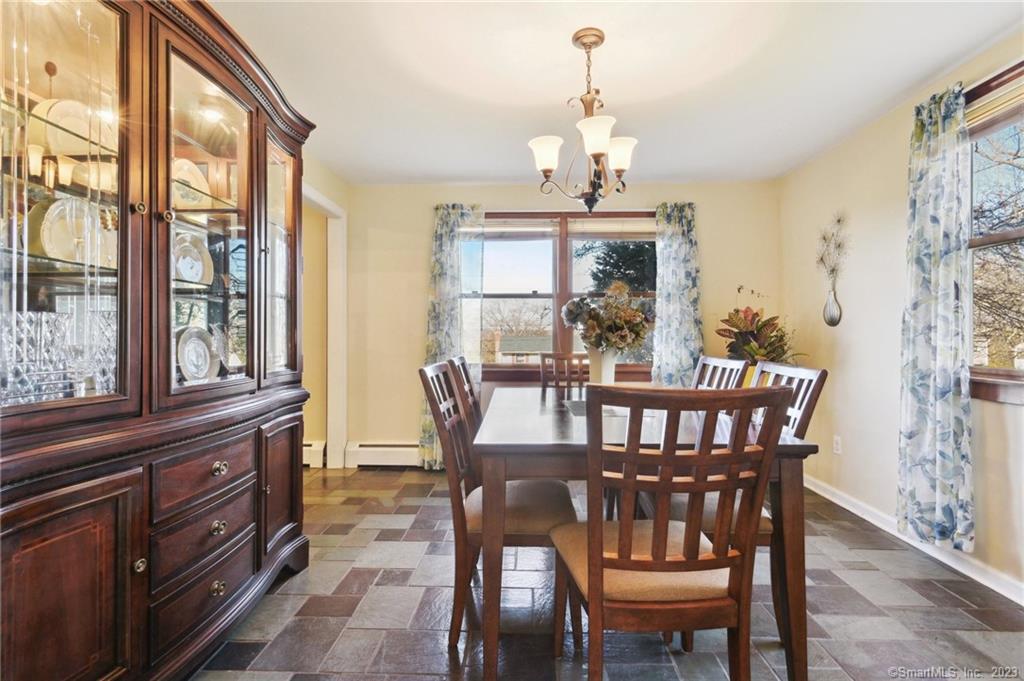 28 Surrey Drive