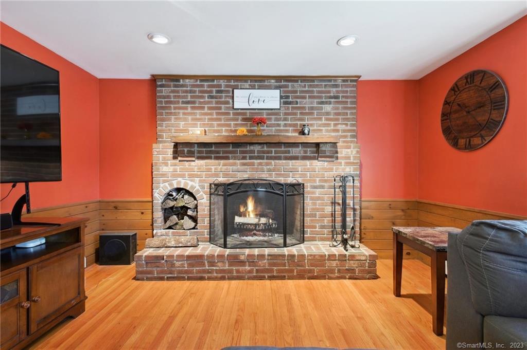 28 Surrey Drive