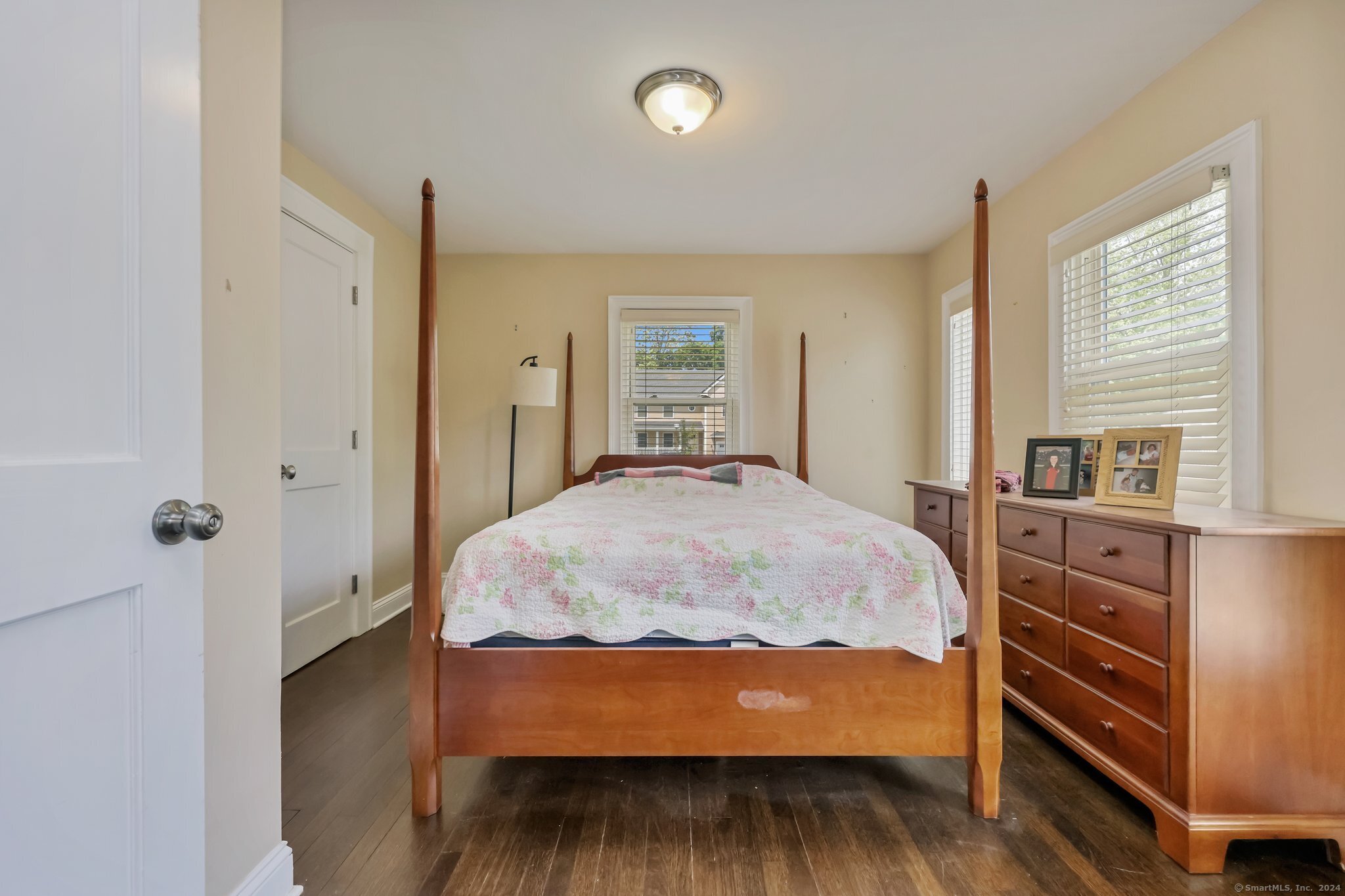 1661 Main Street