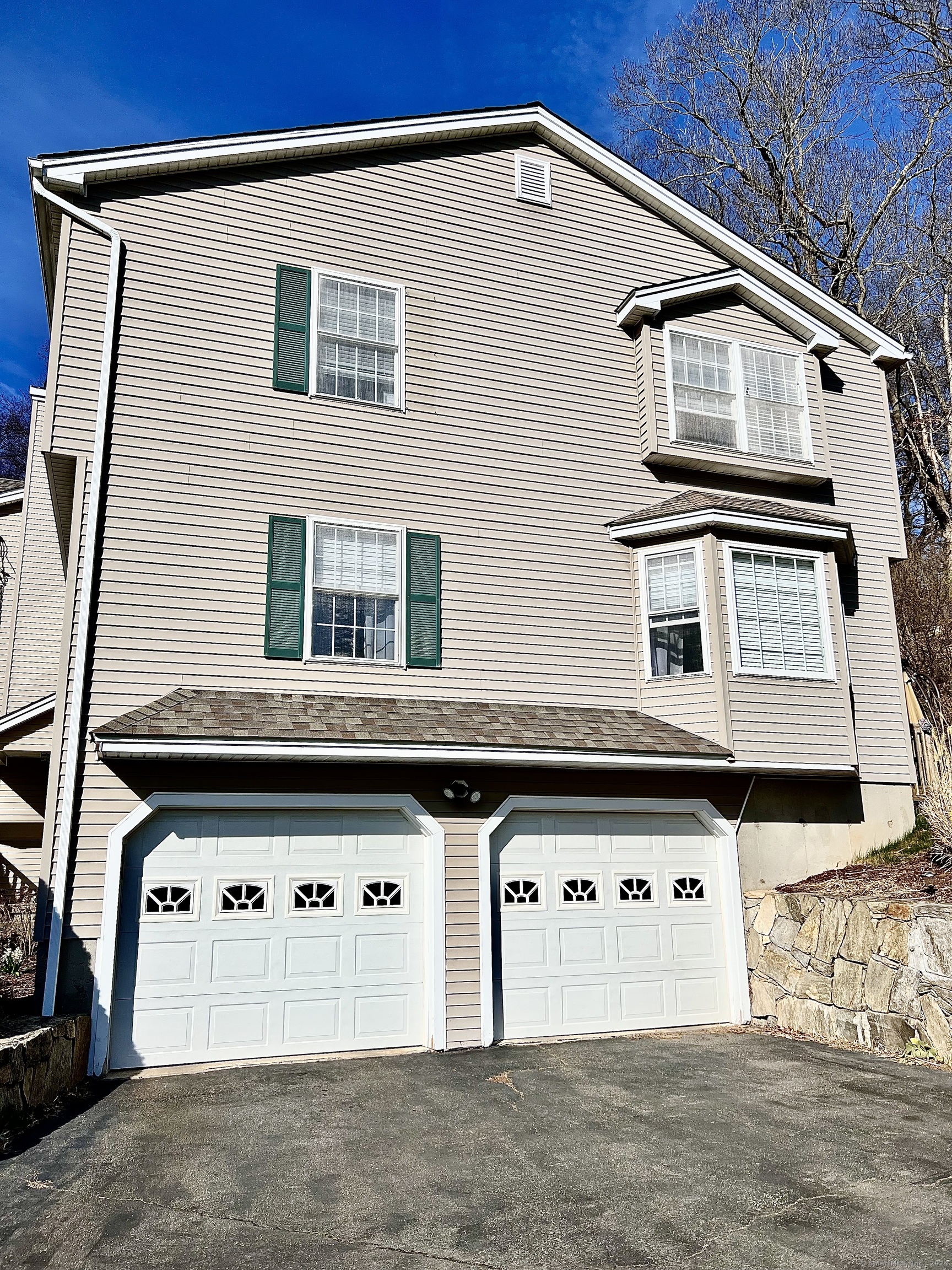 22 Warren Drive 22
