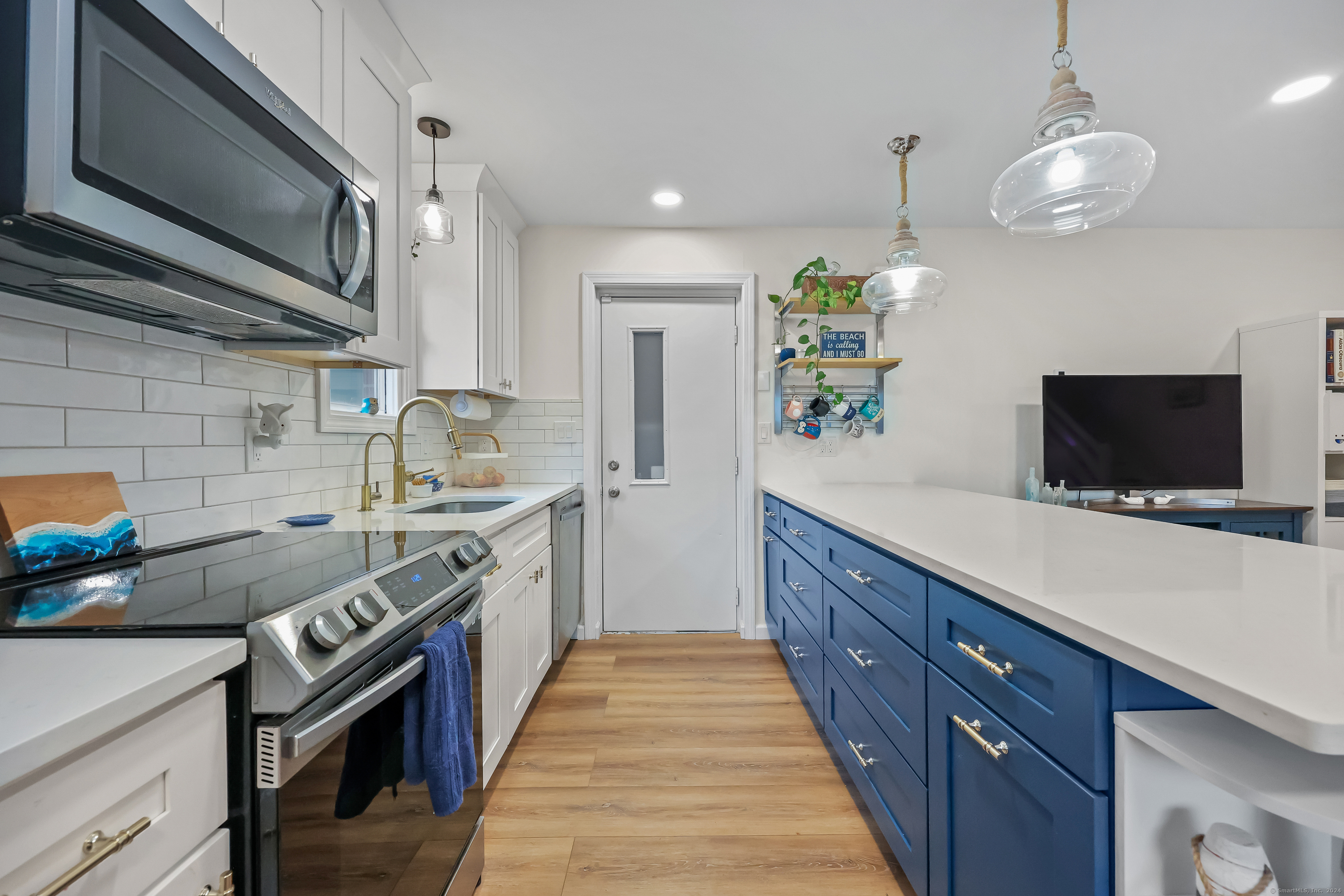 130 West Walk 130