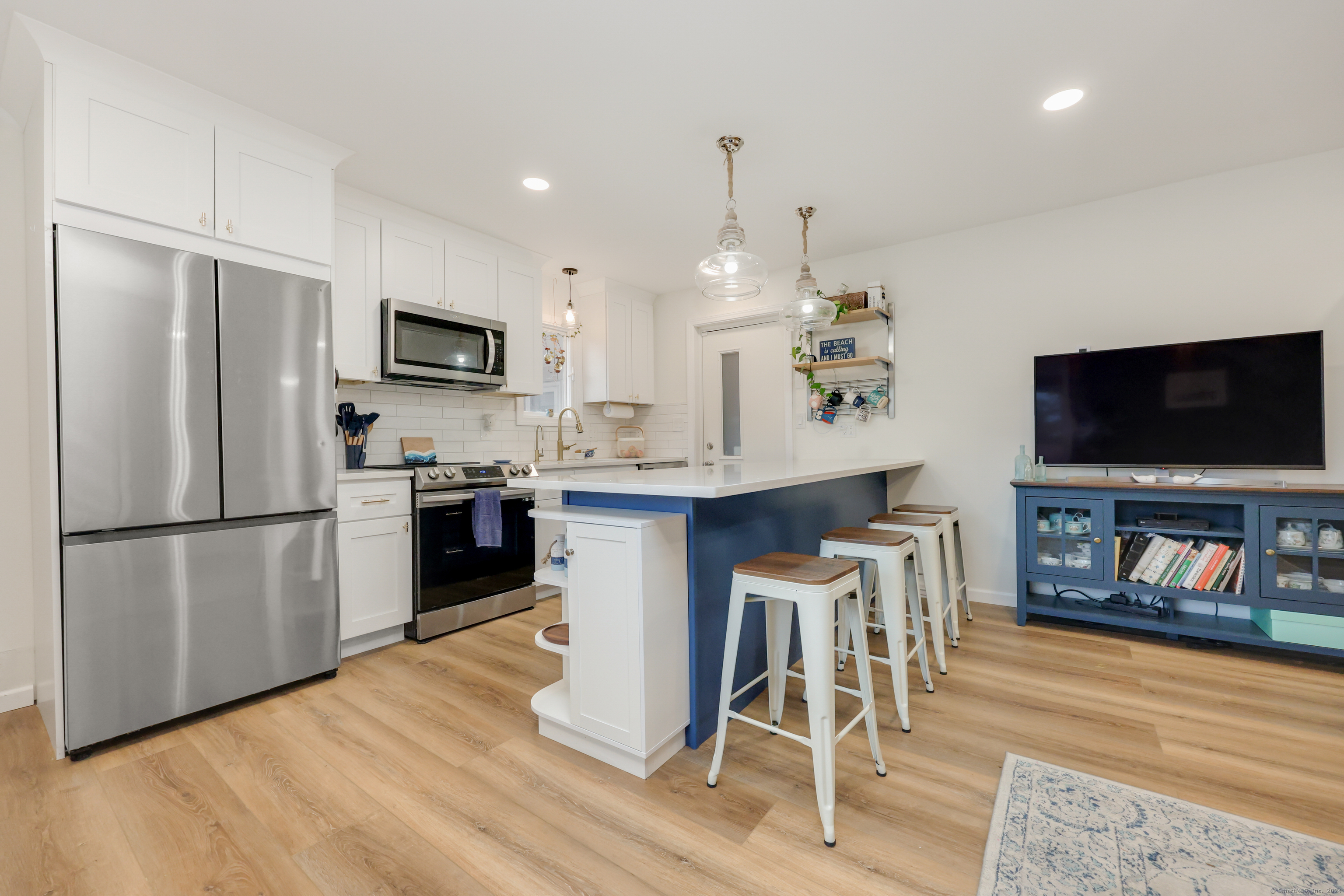 130 West Walk 130