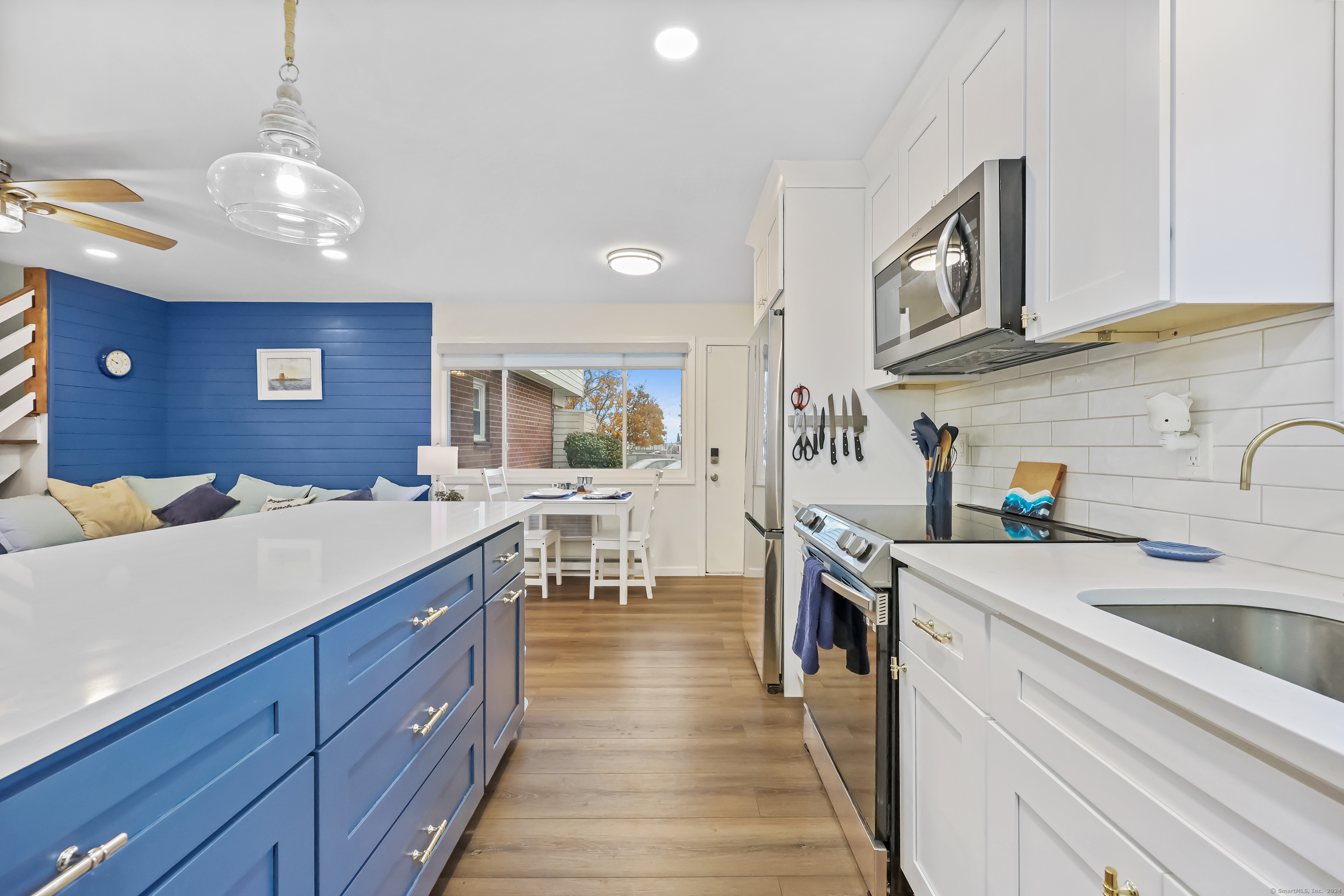 130 West Walk 130