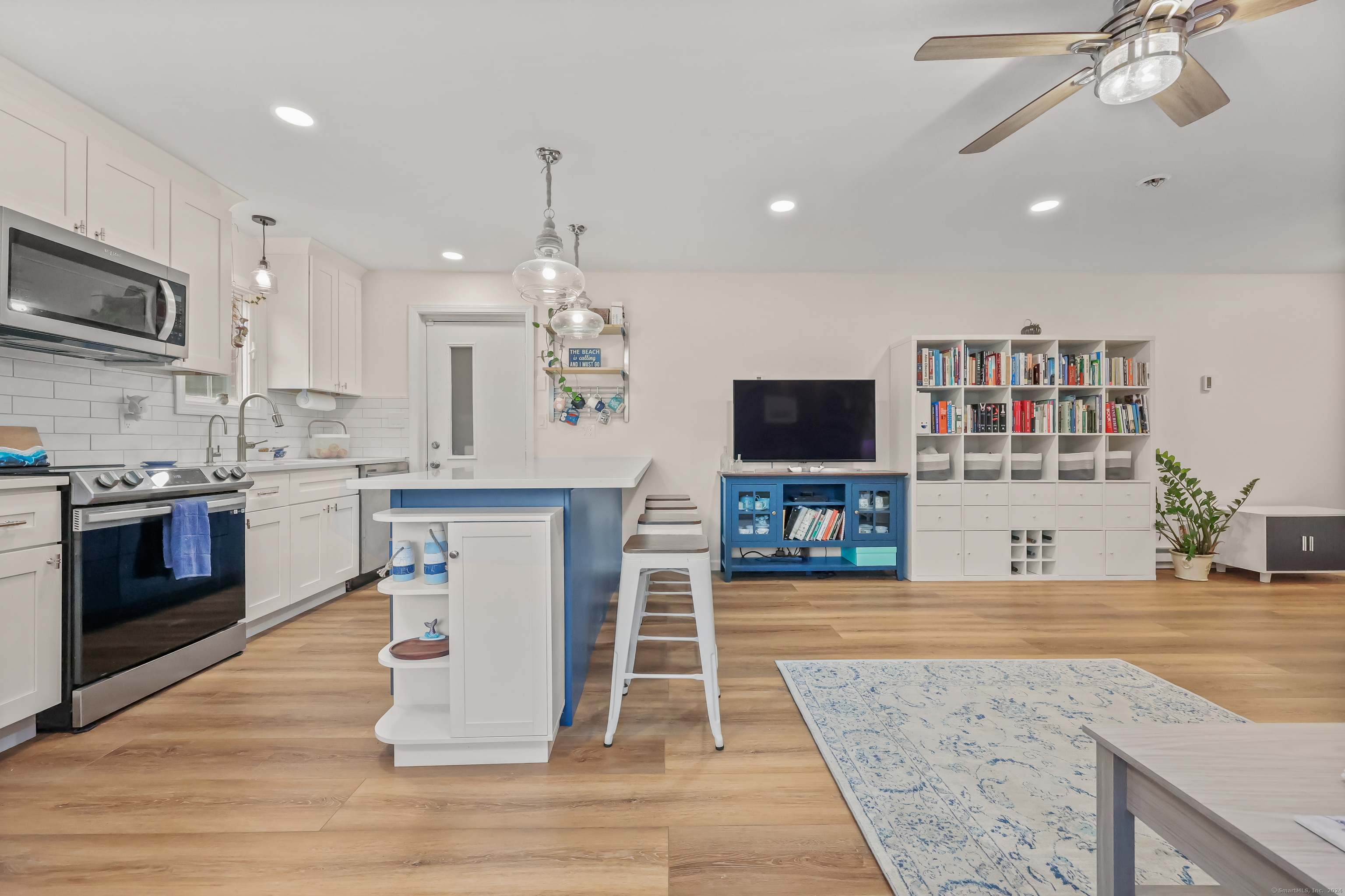 130 West Walk 130