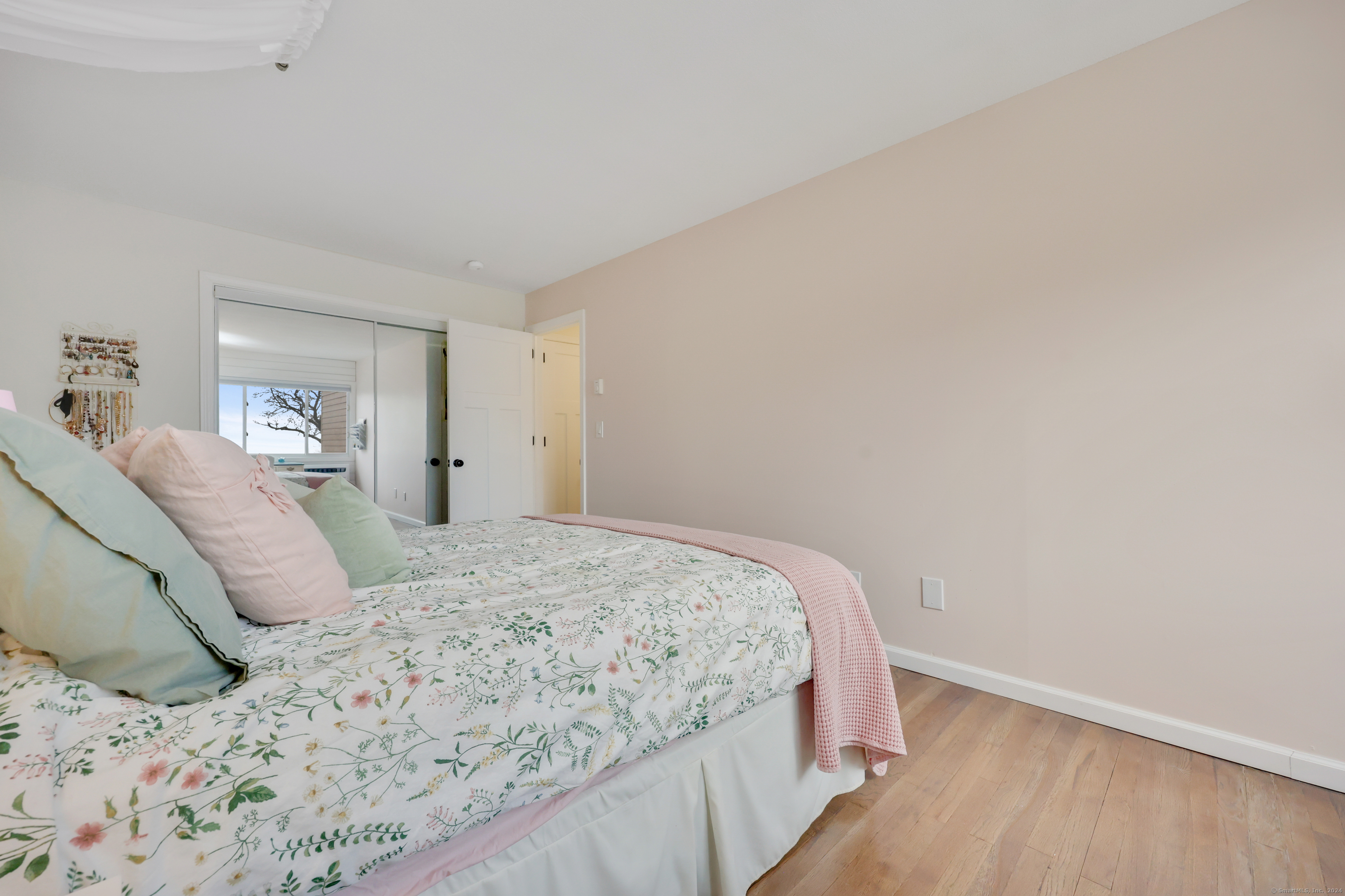 130 West Walk 130