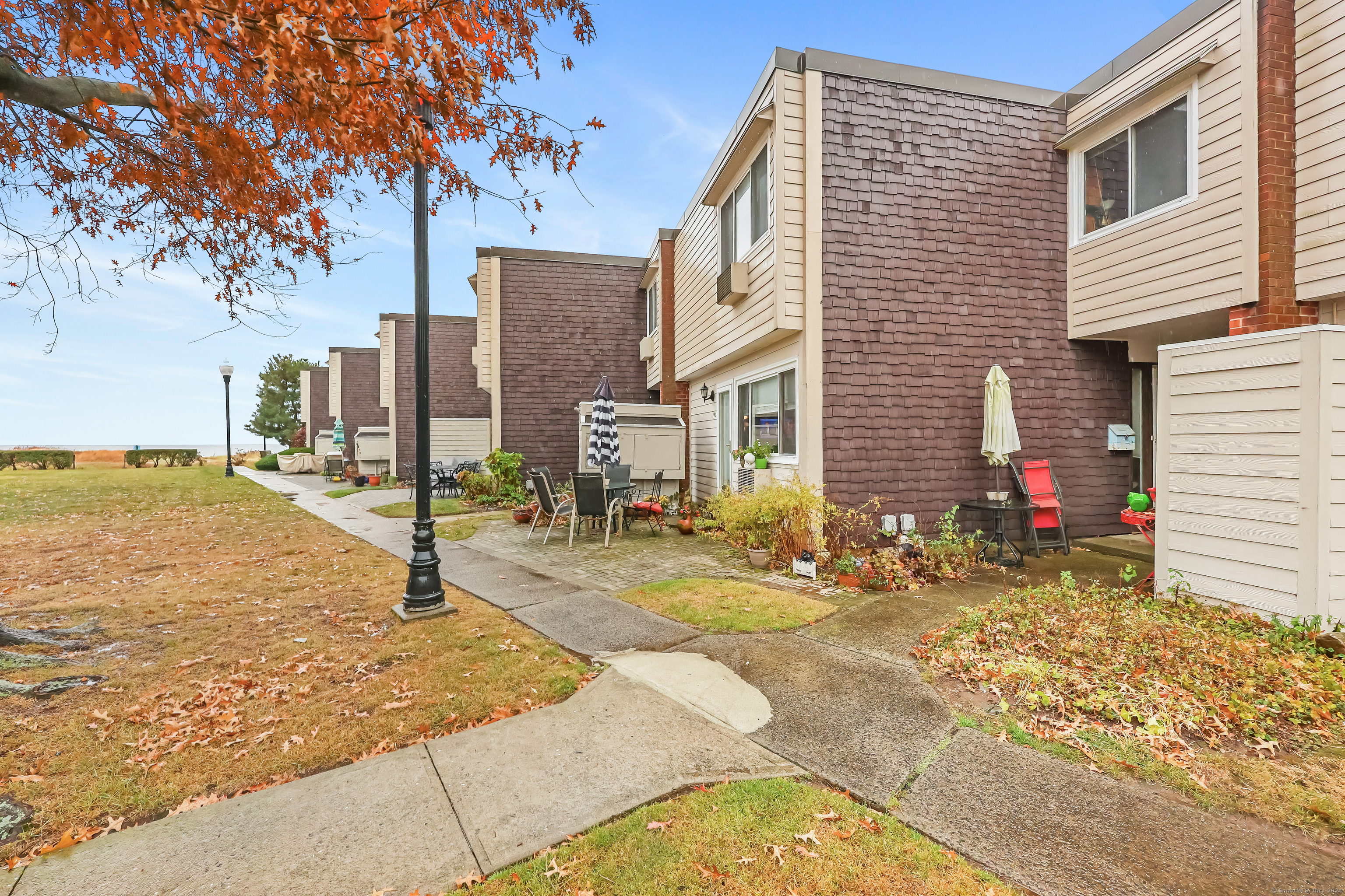 130 West Walk 130