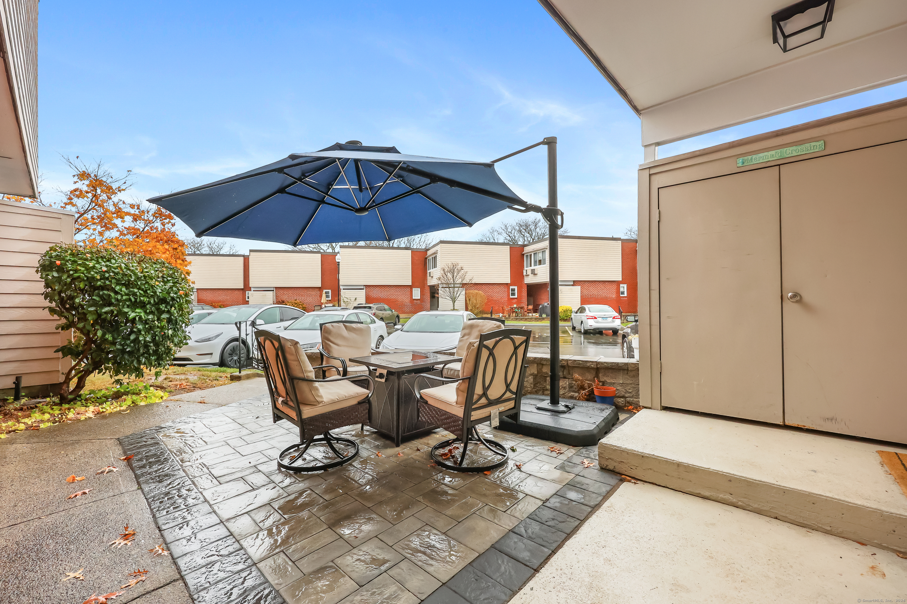 130 West Walk 130
