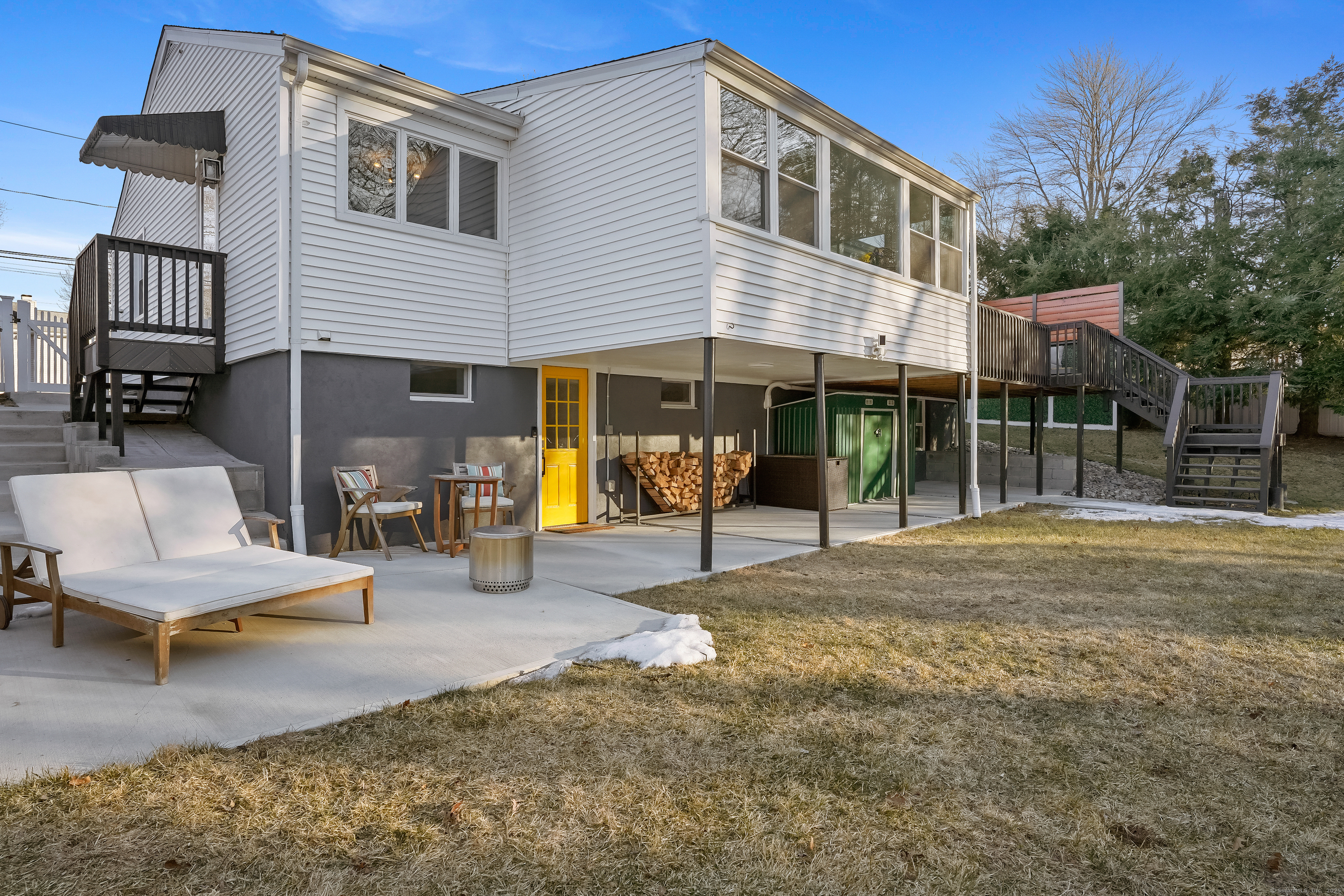27 Grassland Road