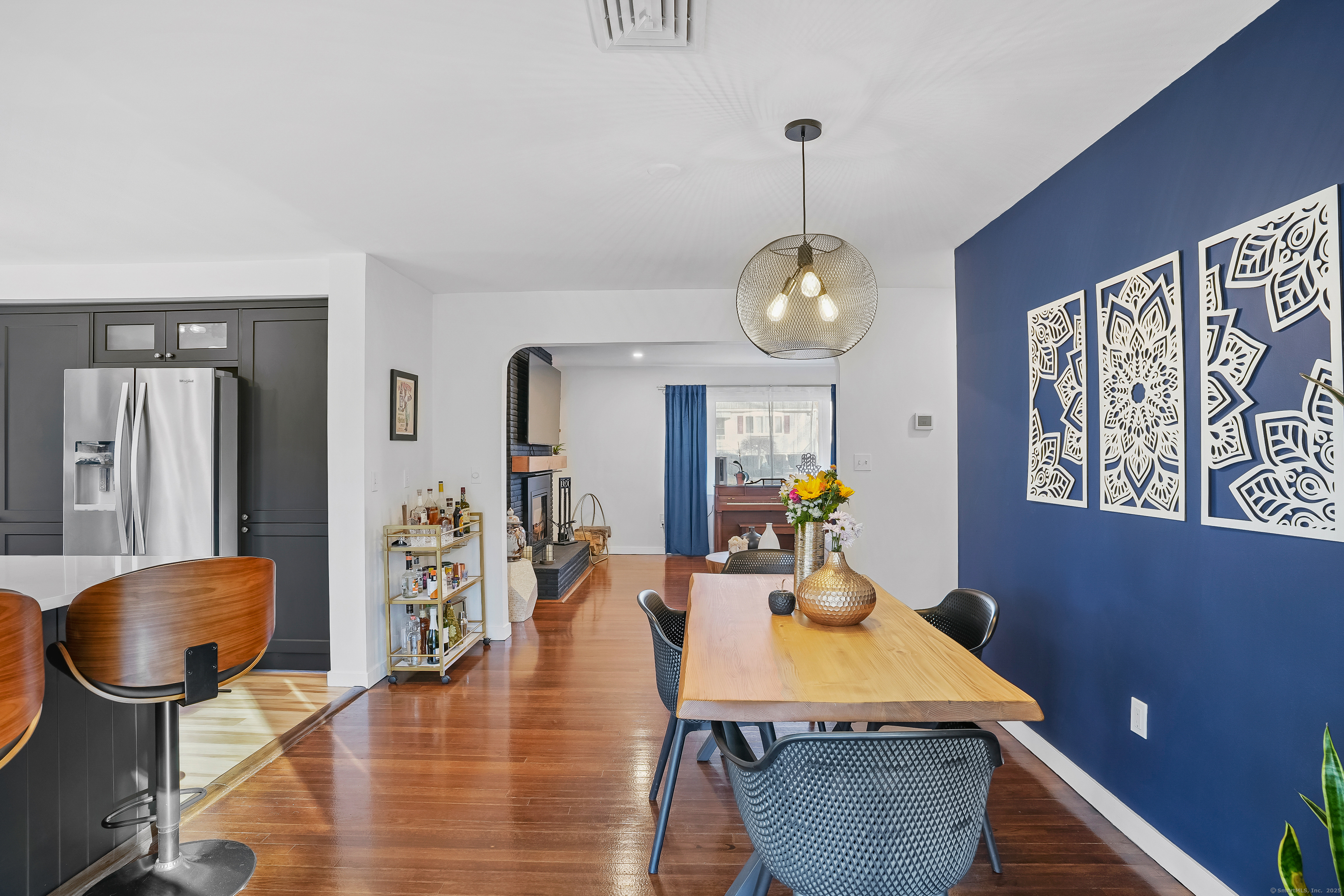 27 Grassland Road