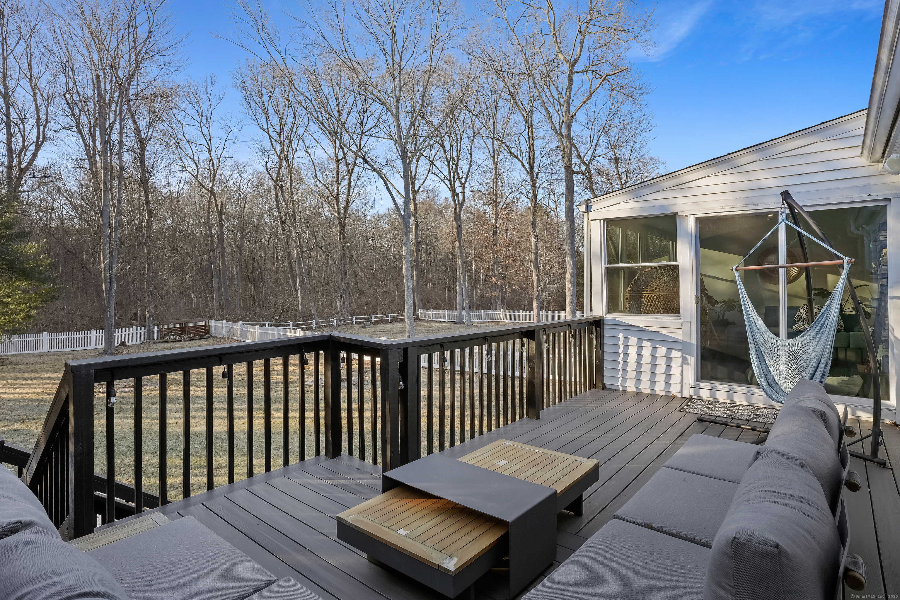 27 Grassland Road