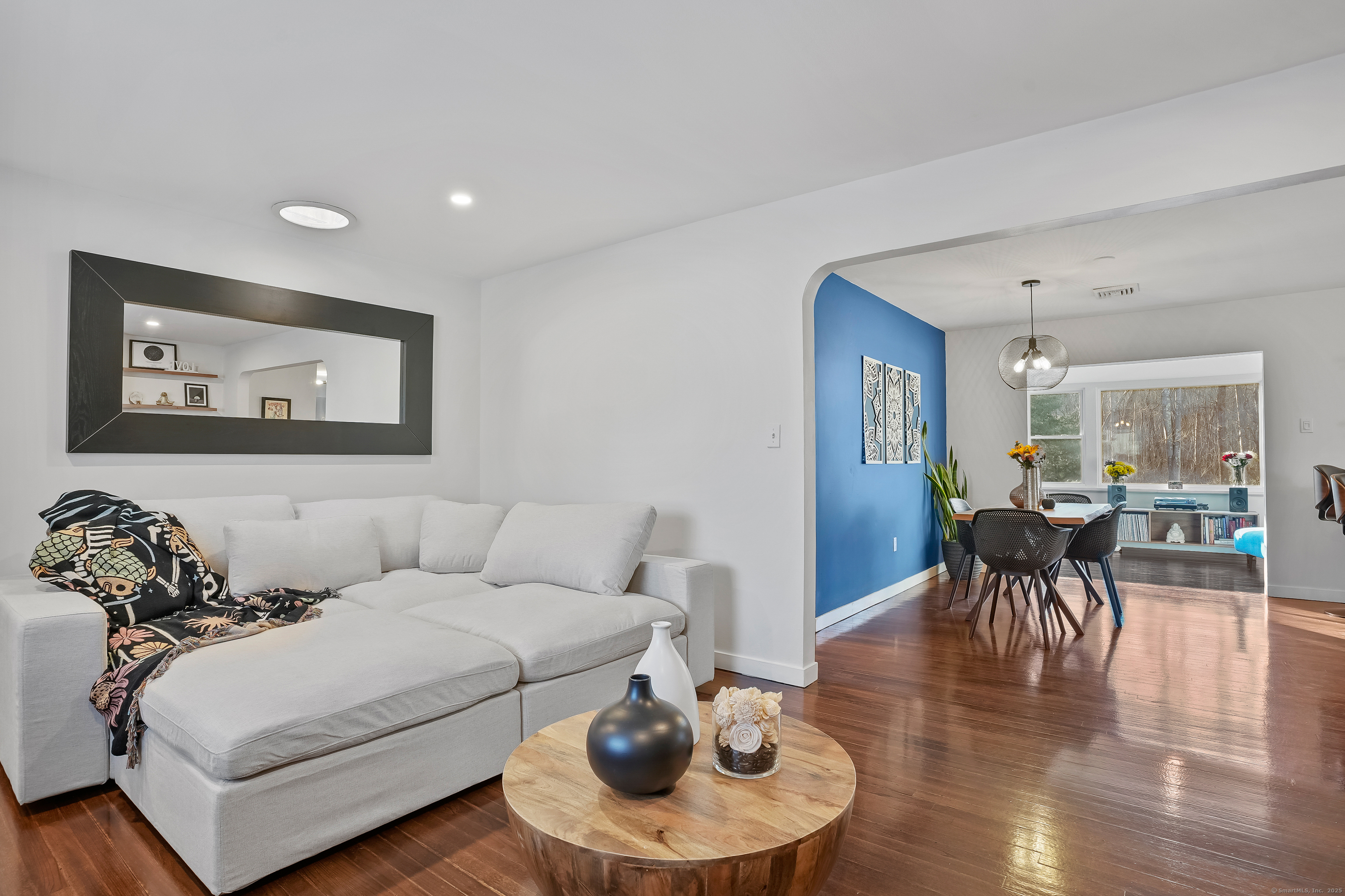 27 Grassland Road