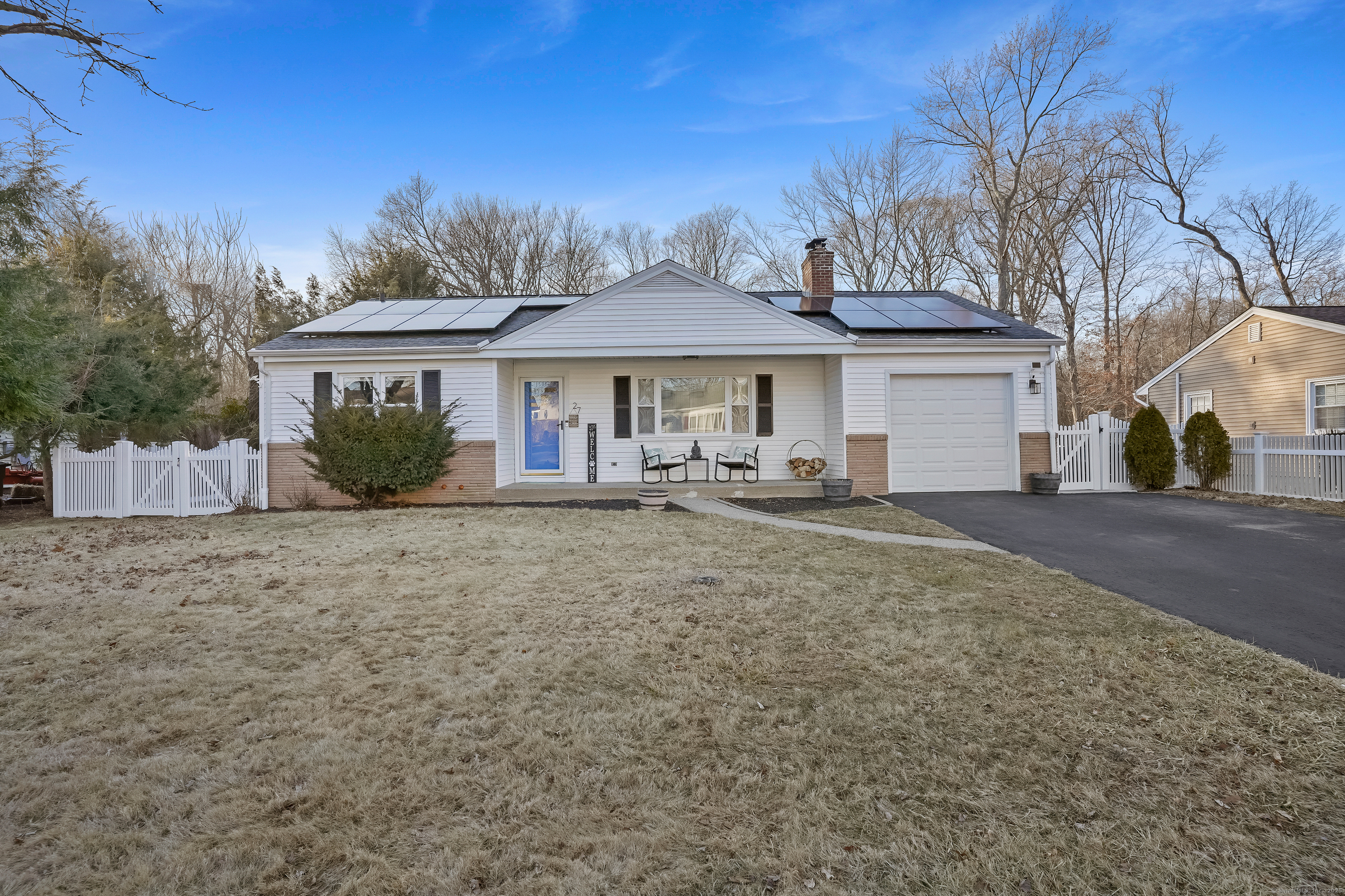 27 Grassland Road
