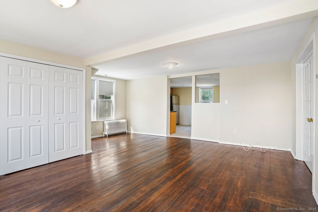 139 Edgefield Avenue