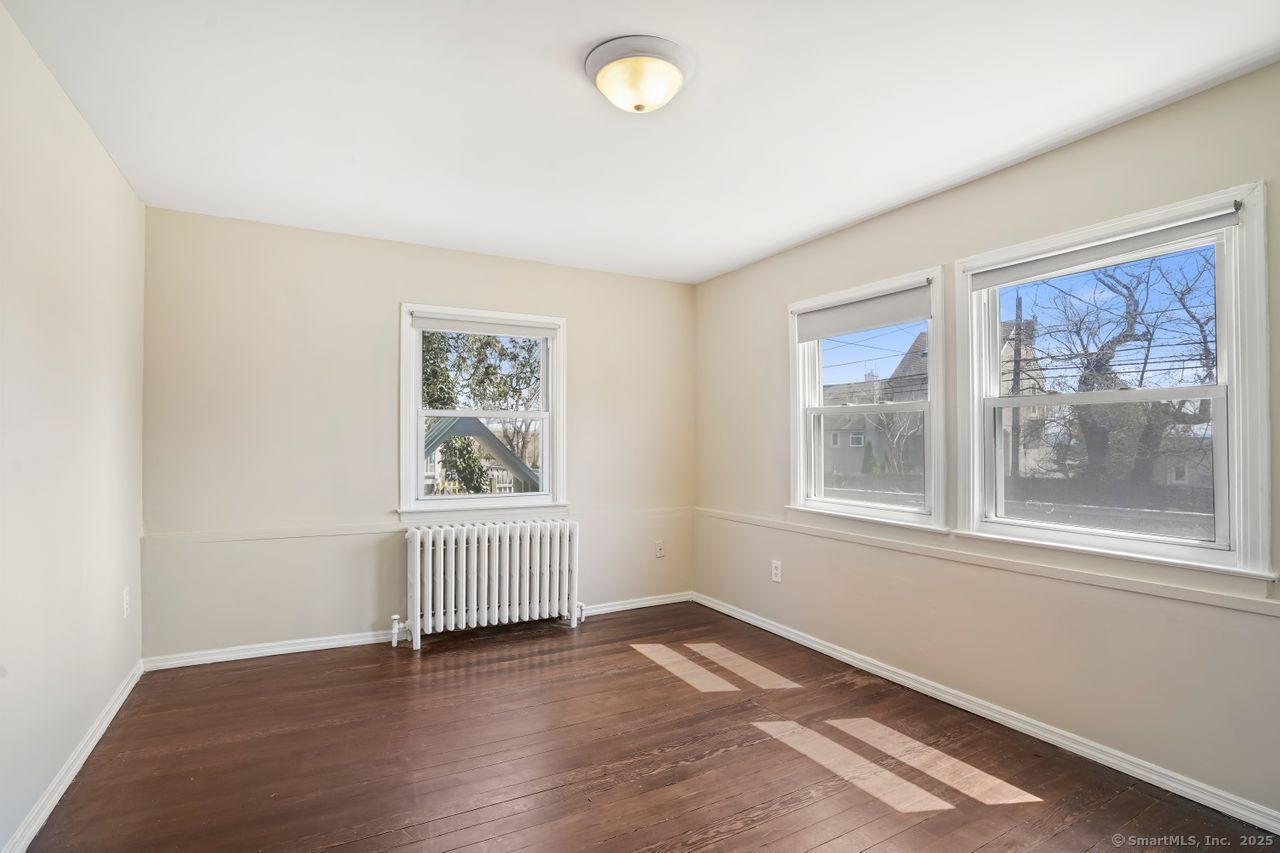 139 Edgefield Avenue