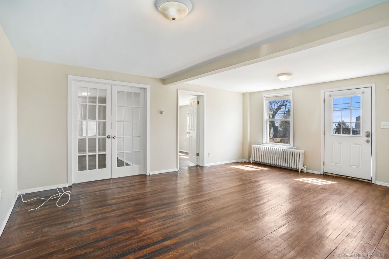 139 Edgefield Avenue