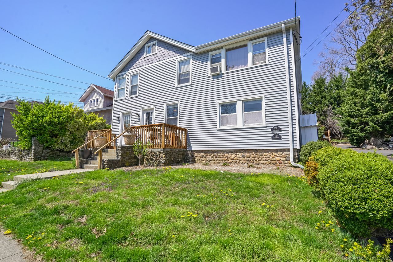 139 Edgefield Avenue