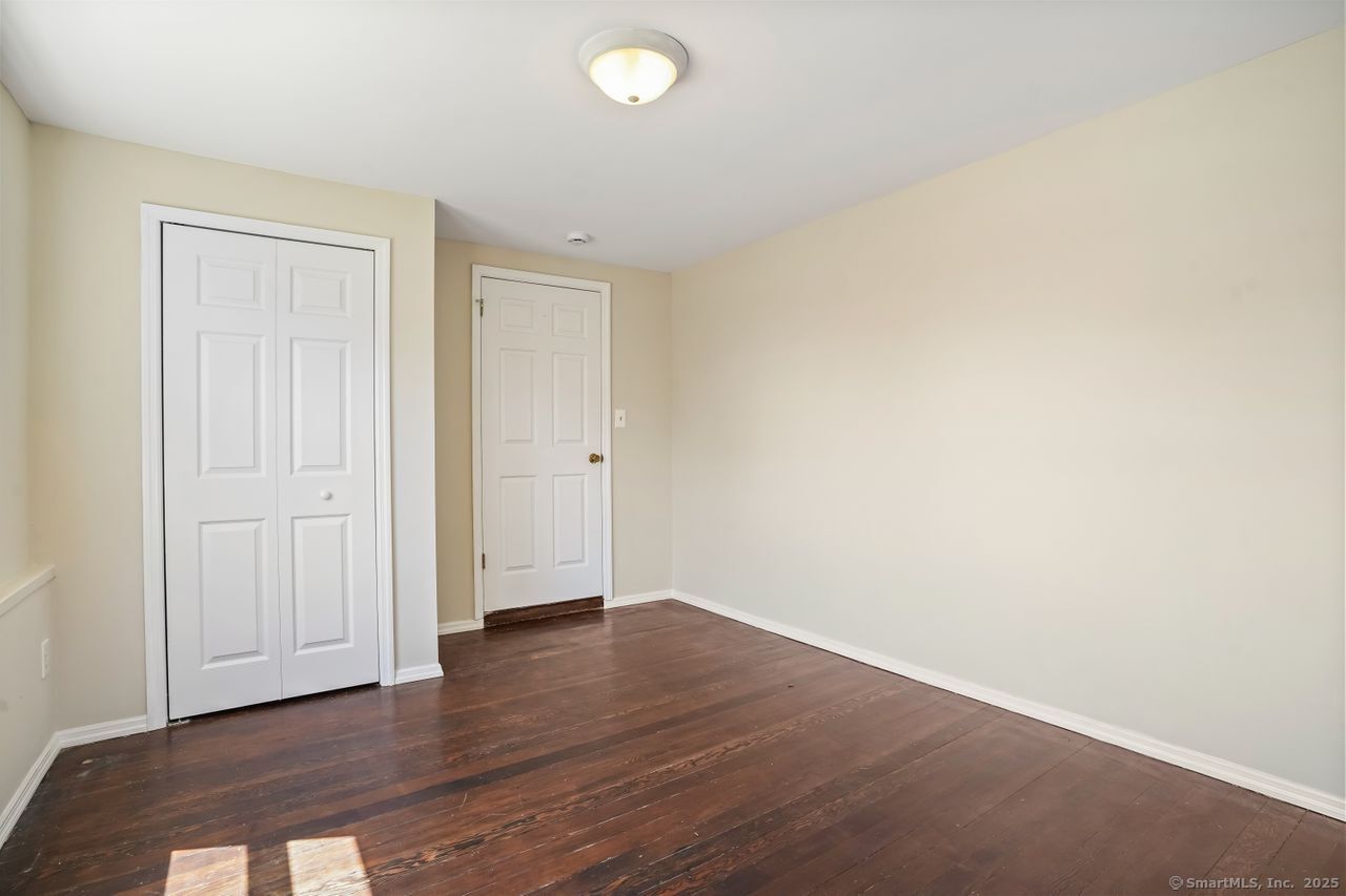 139 Edgefield Avenue