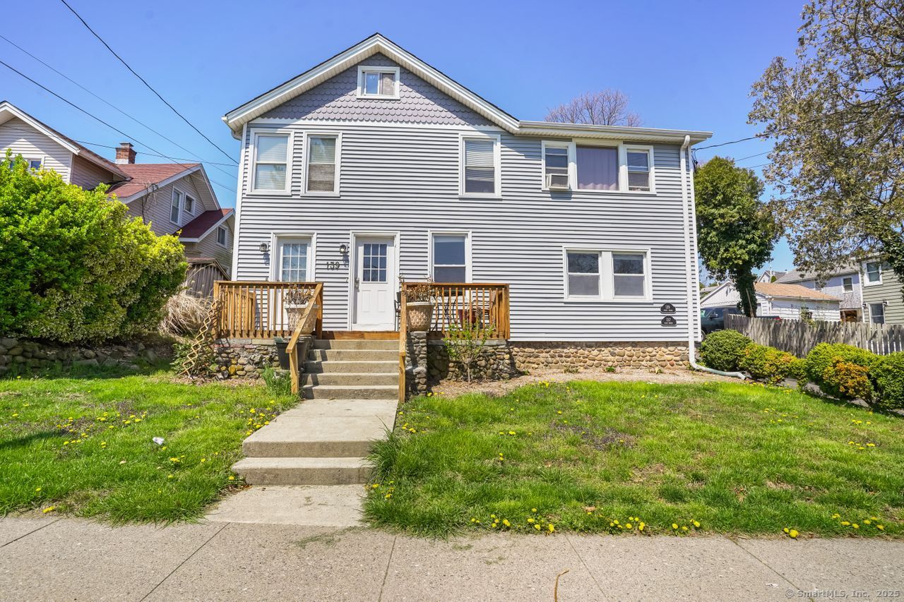 139 Edgefield Avenue