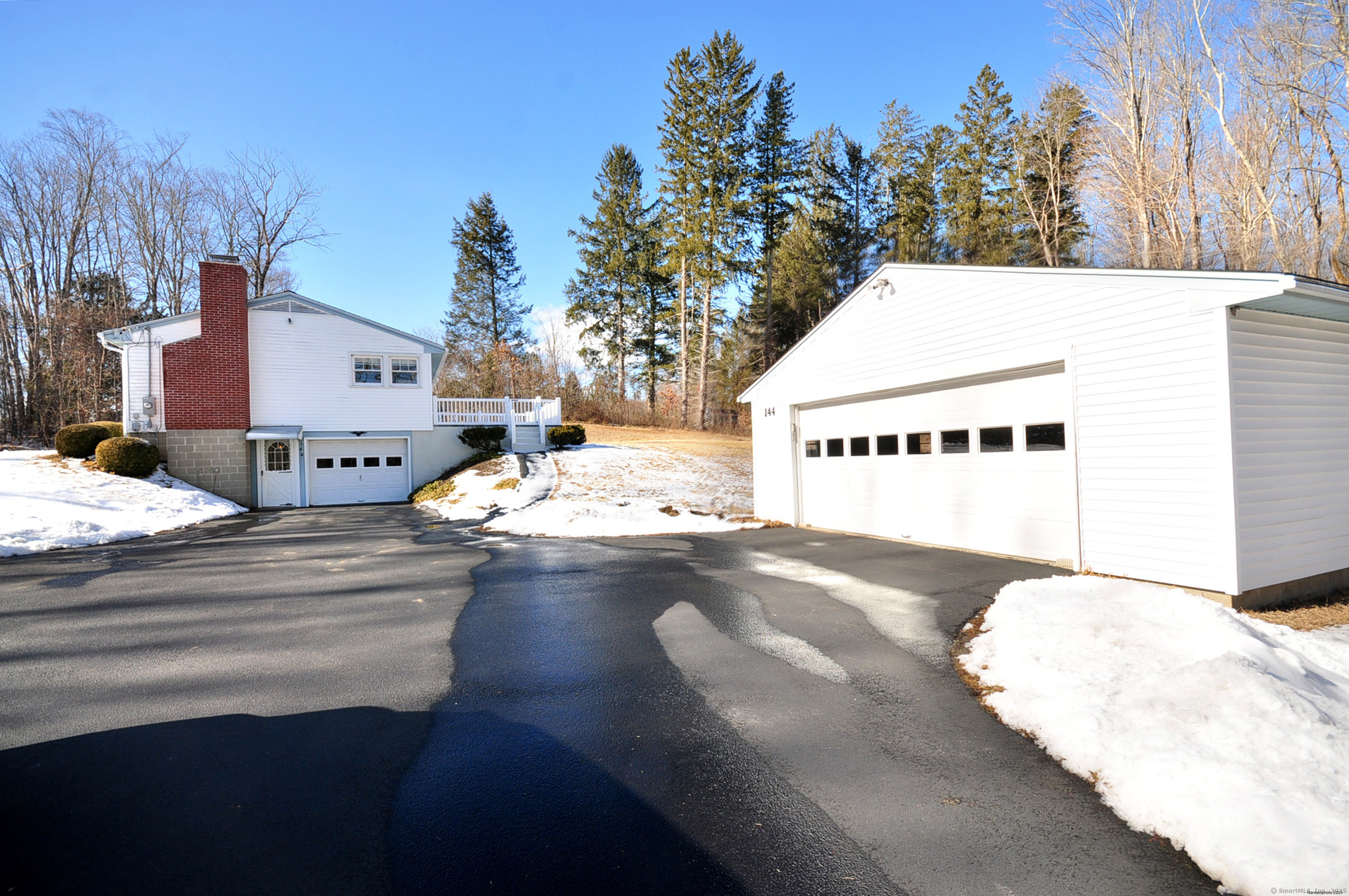 144 Currituck Road