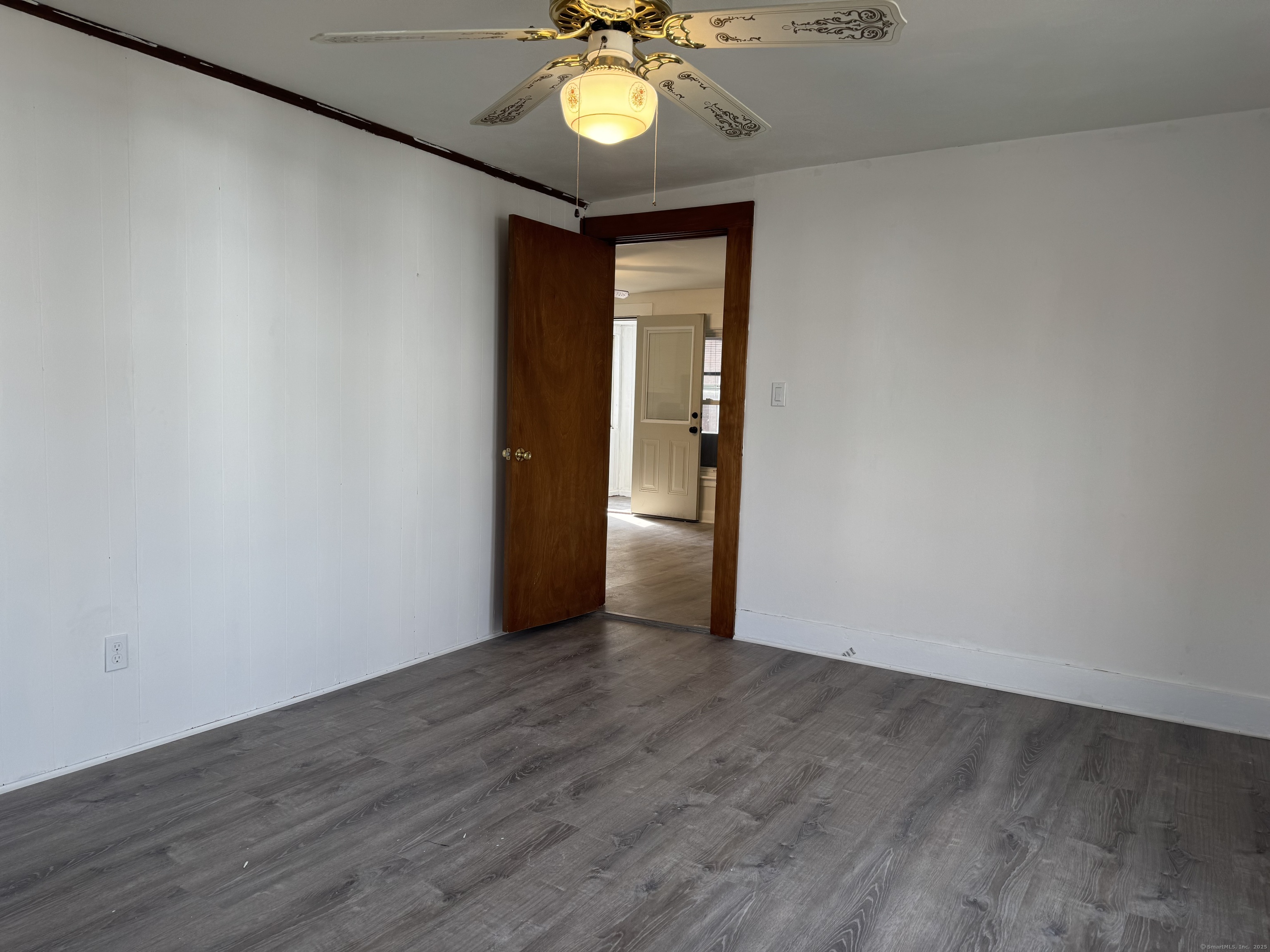 69 Smith Street 2