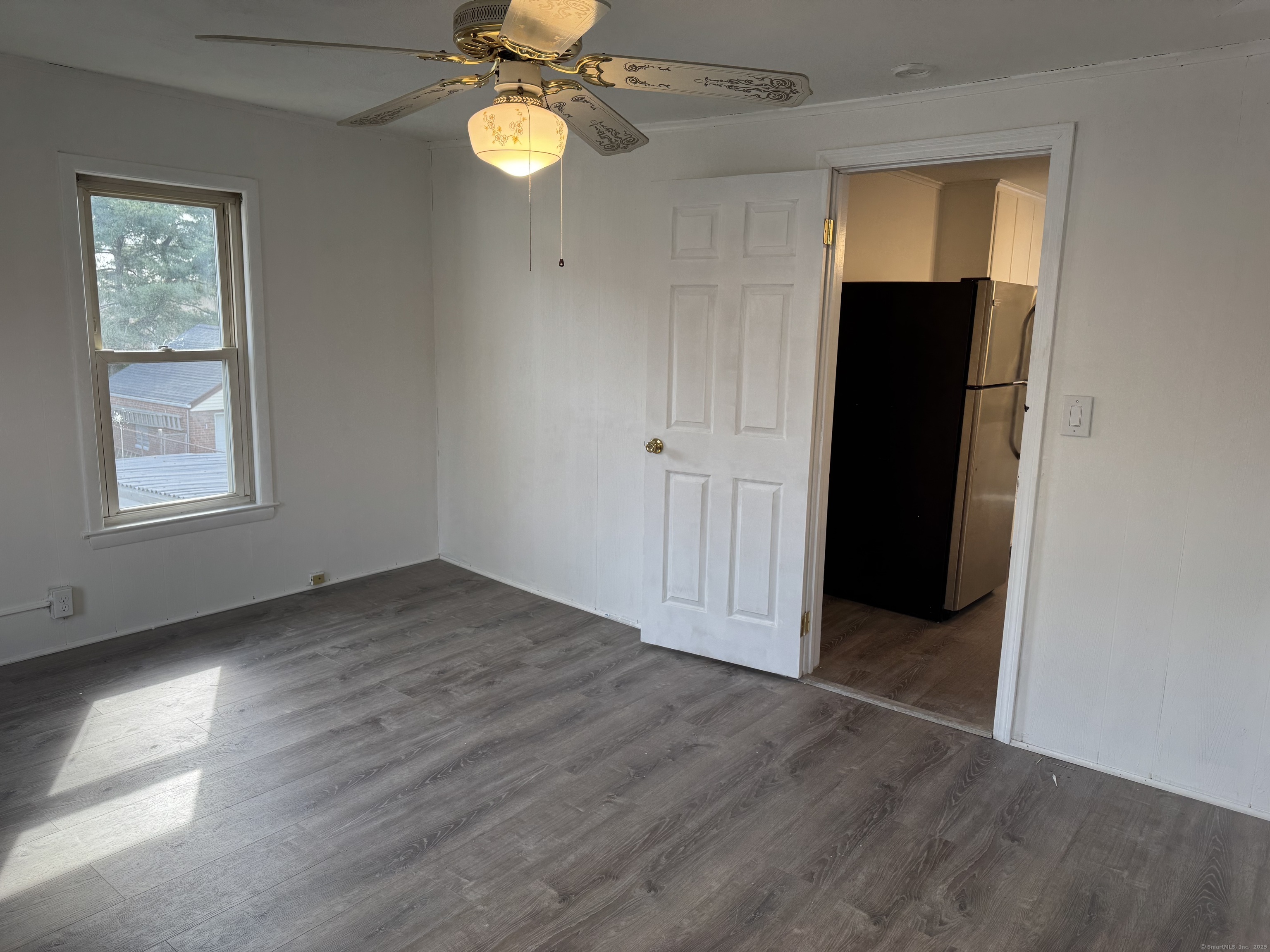 69 Smith Street 2