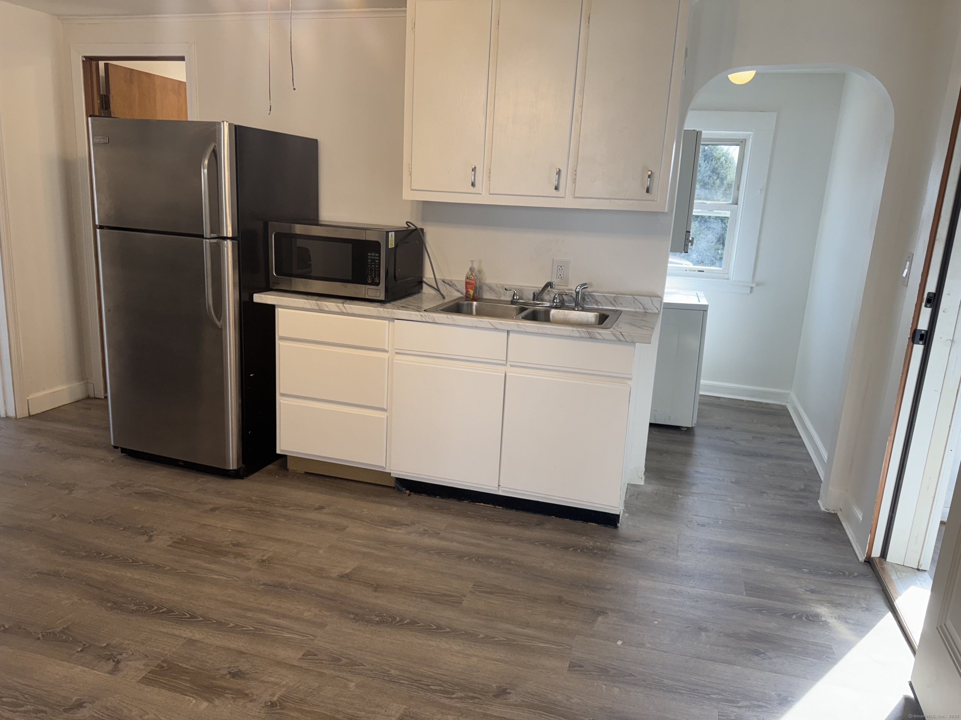 69 Smith Street 2