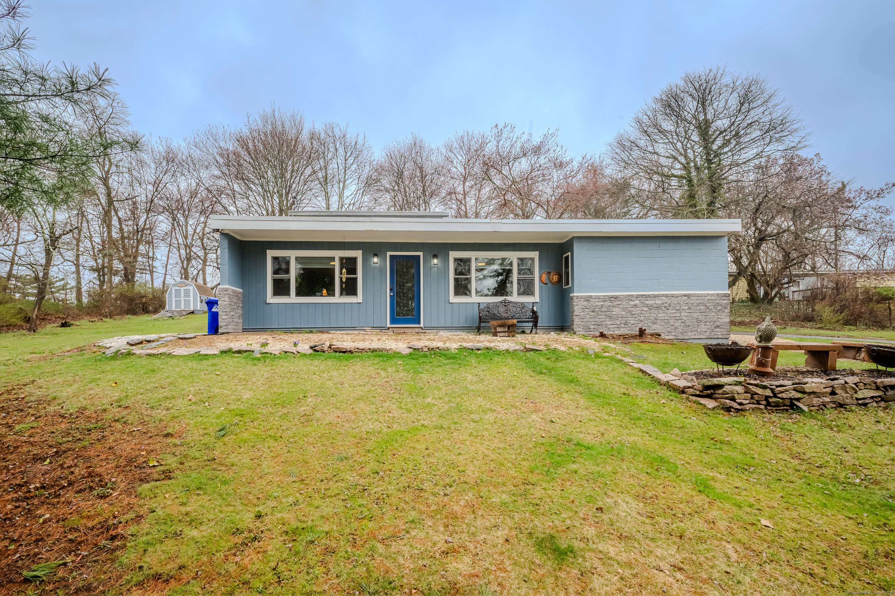 21 Orchard Hill Road