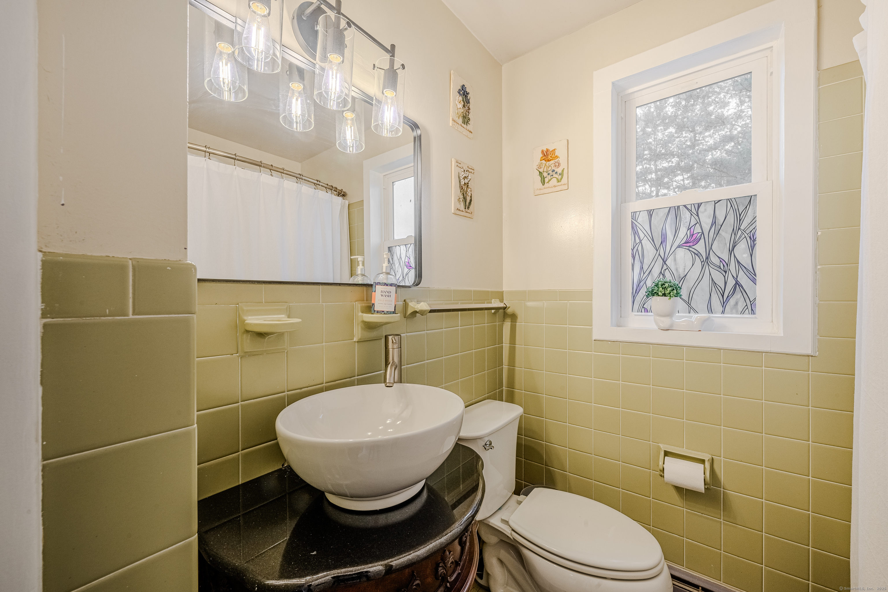 21 Orchard Hill Road