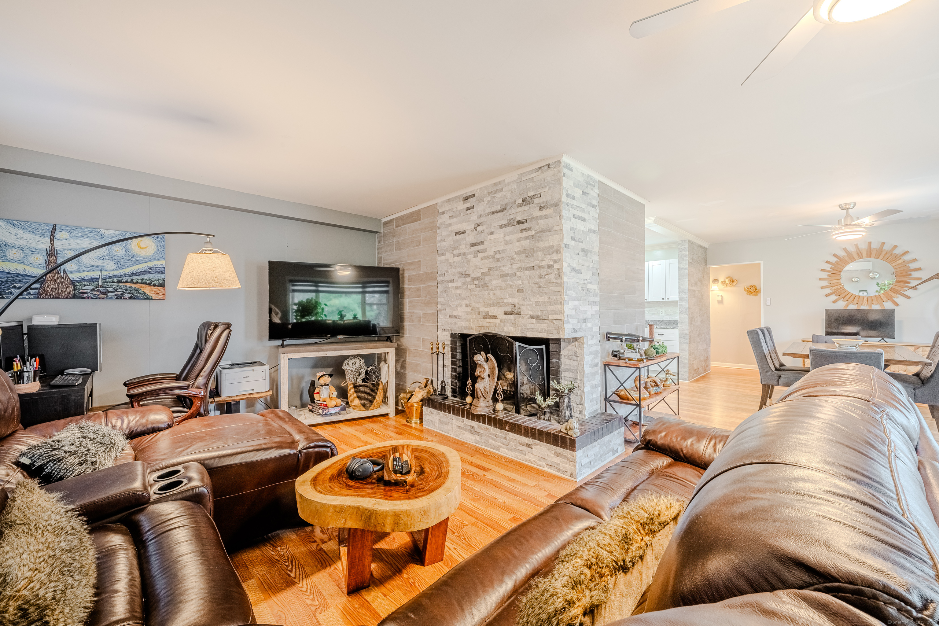 21 Orchard Hill Road