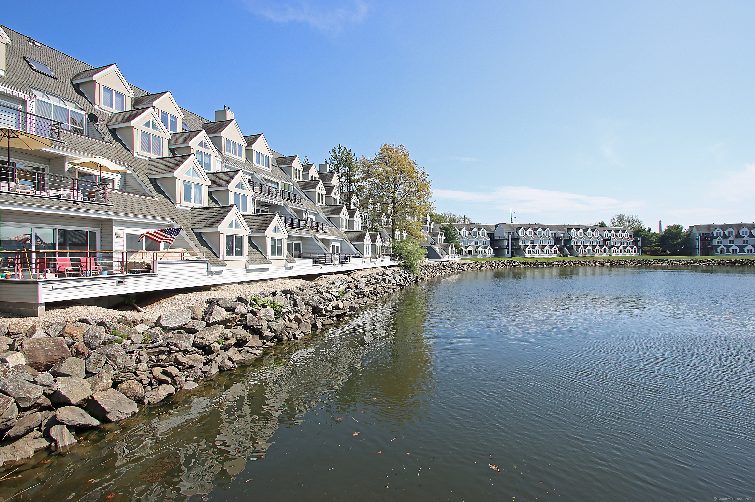 312 Popes Island Road 312