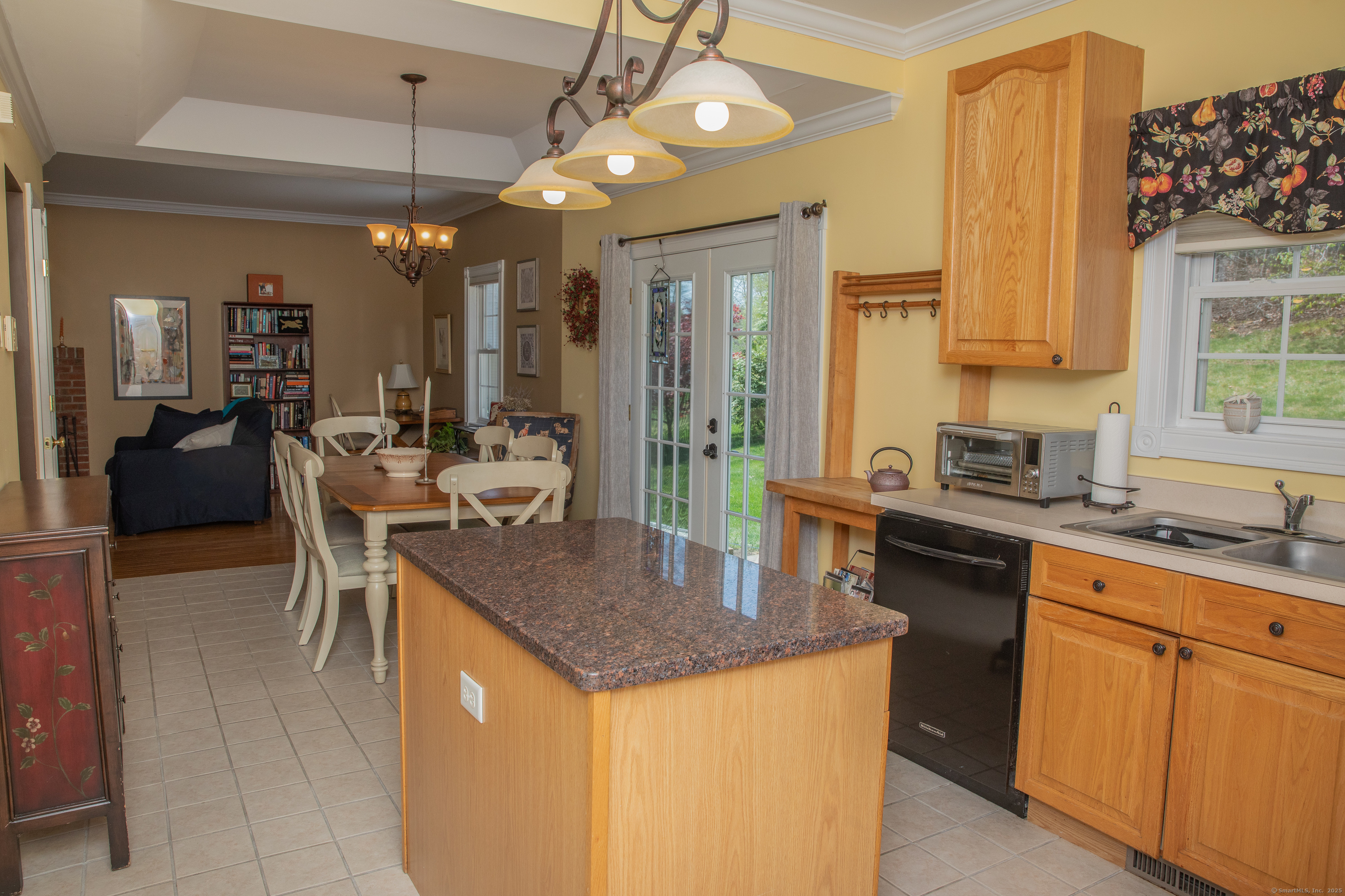 76 Tarragon Drive
