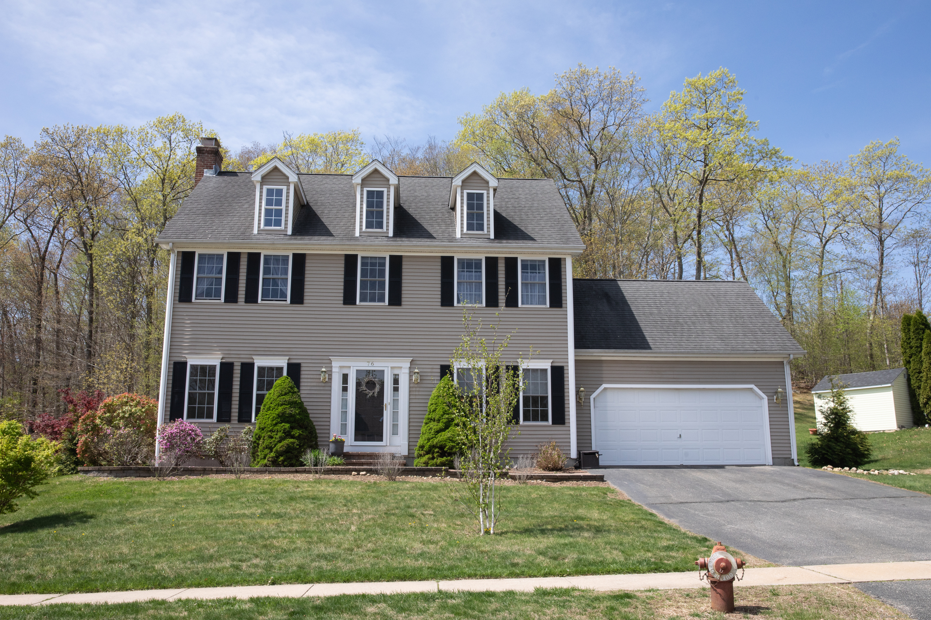 76 Tarragon Drive