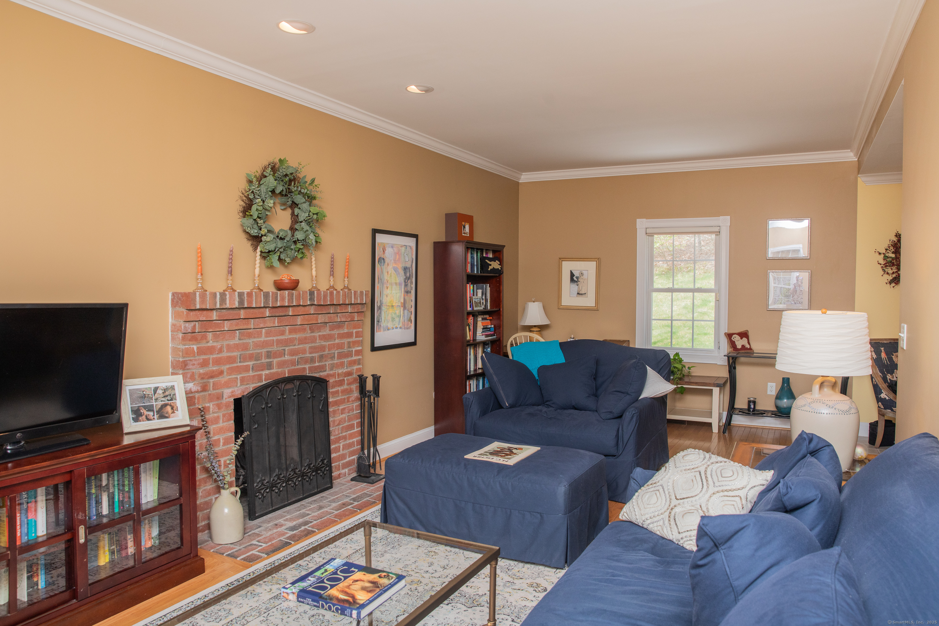 76 Tarragon Drive