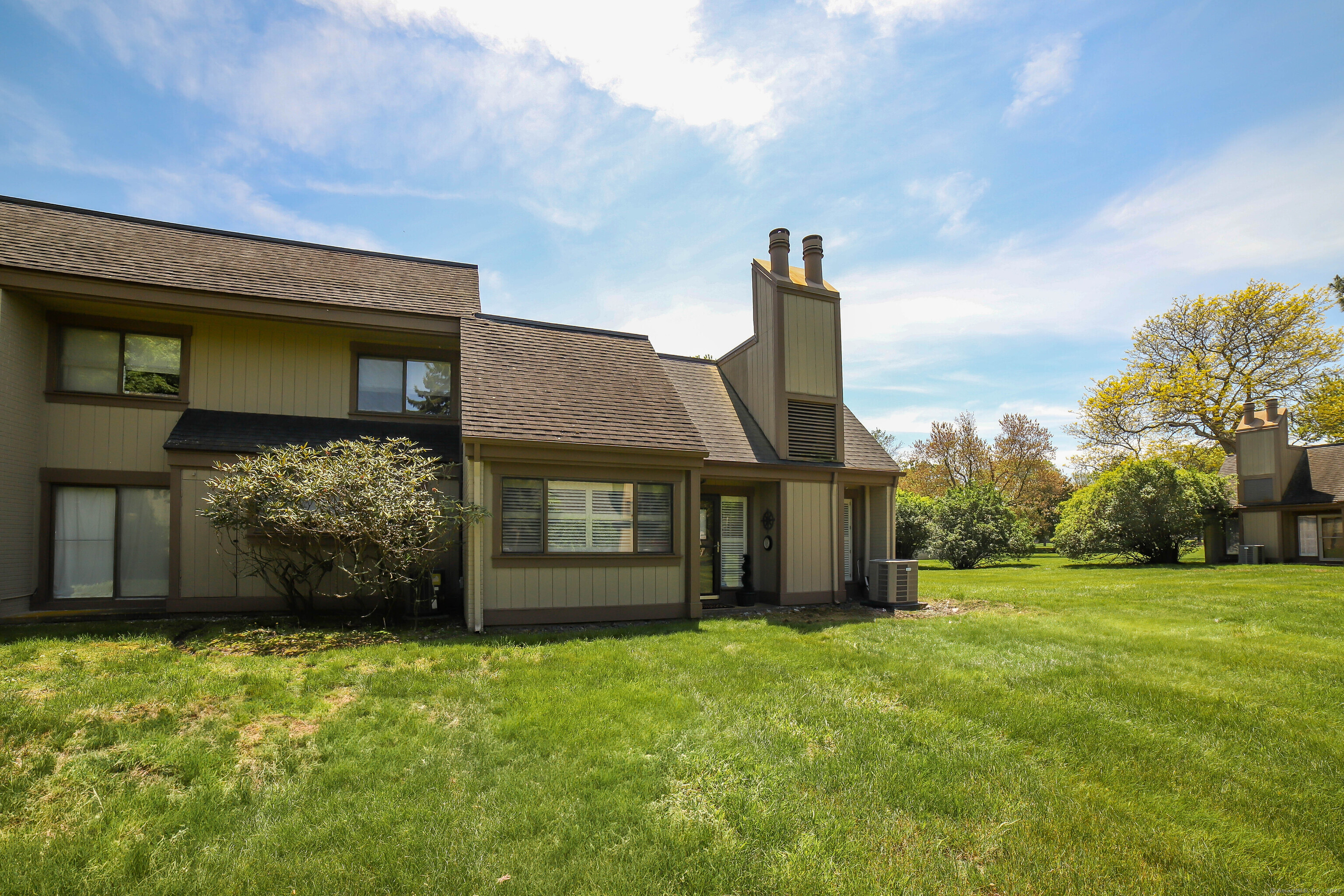85 Viscount Drive 10A